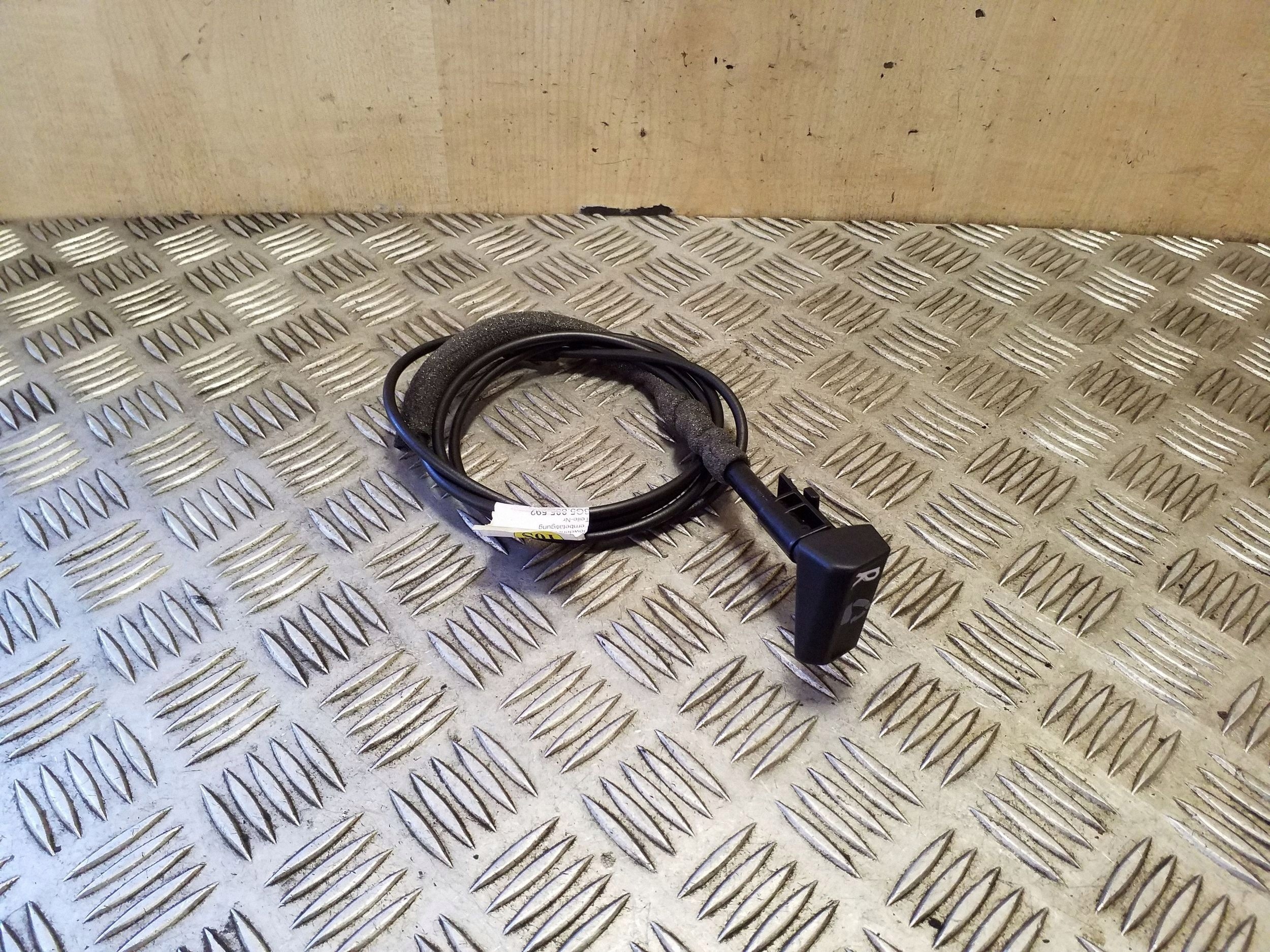 VW Passat B8 2016 Höger reglage för baksäte image 2