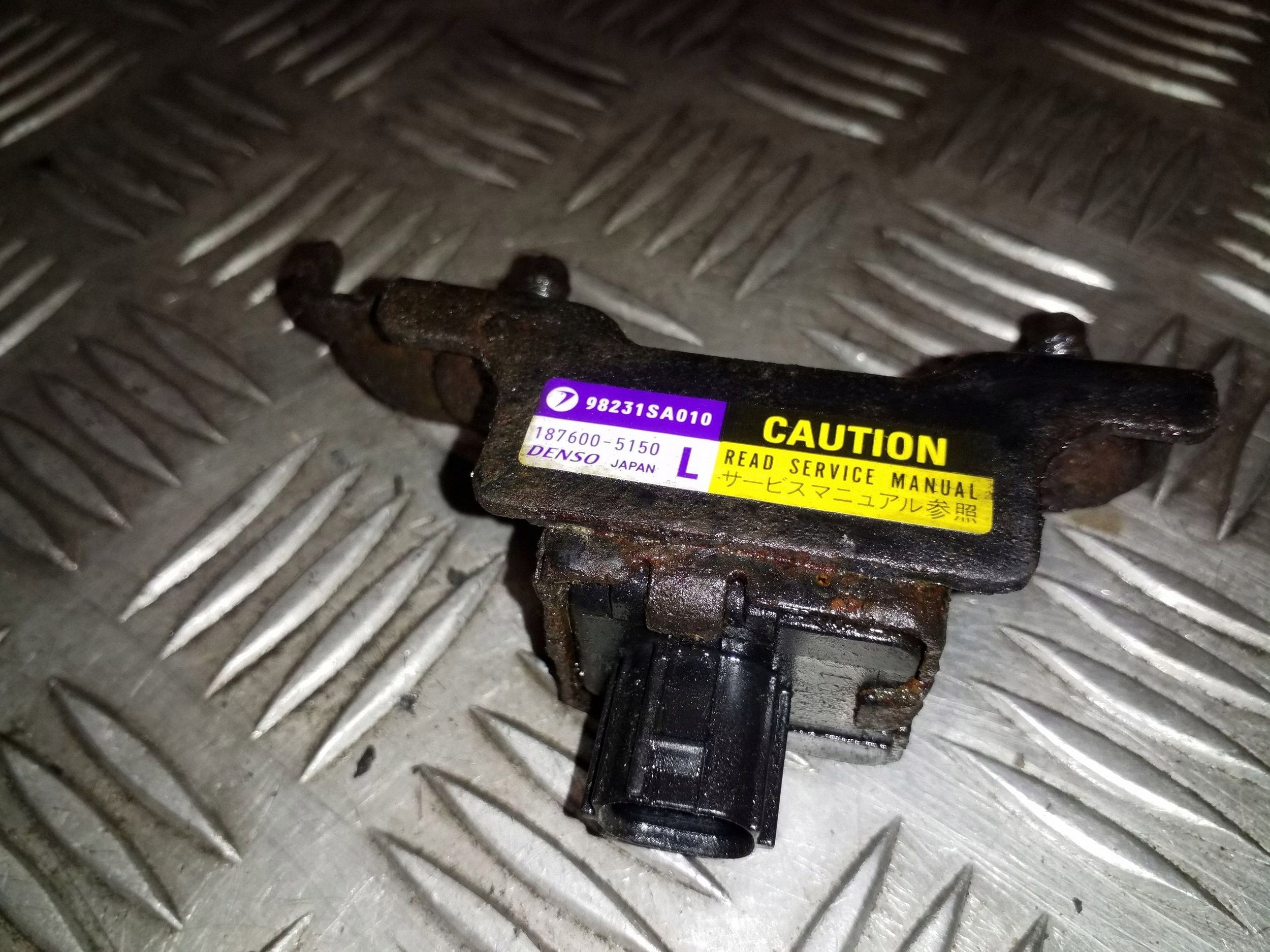 Sensor de Impacto Subaru Forester 98231SA010 image 4