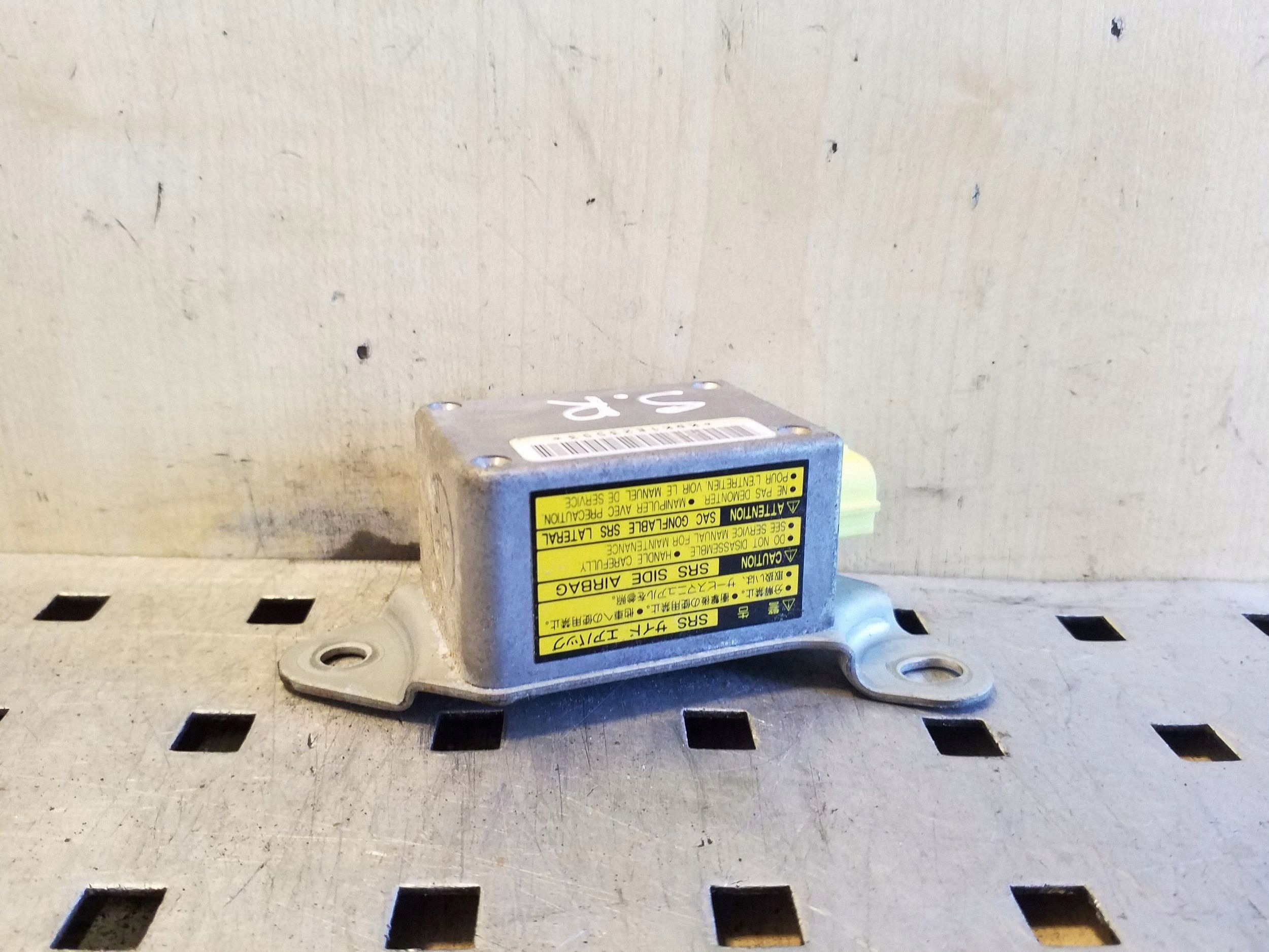 Subaru Forester iskupäällikkö 98235SA000 image 4