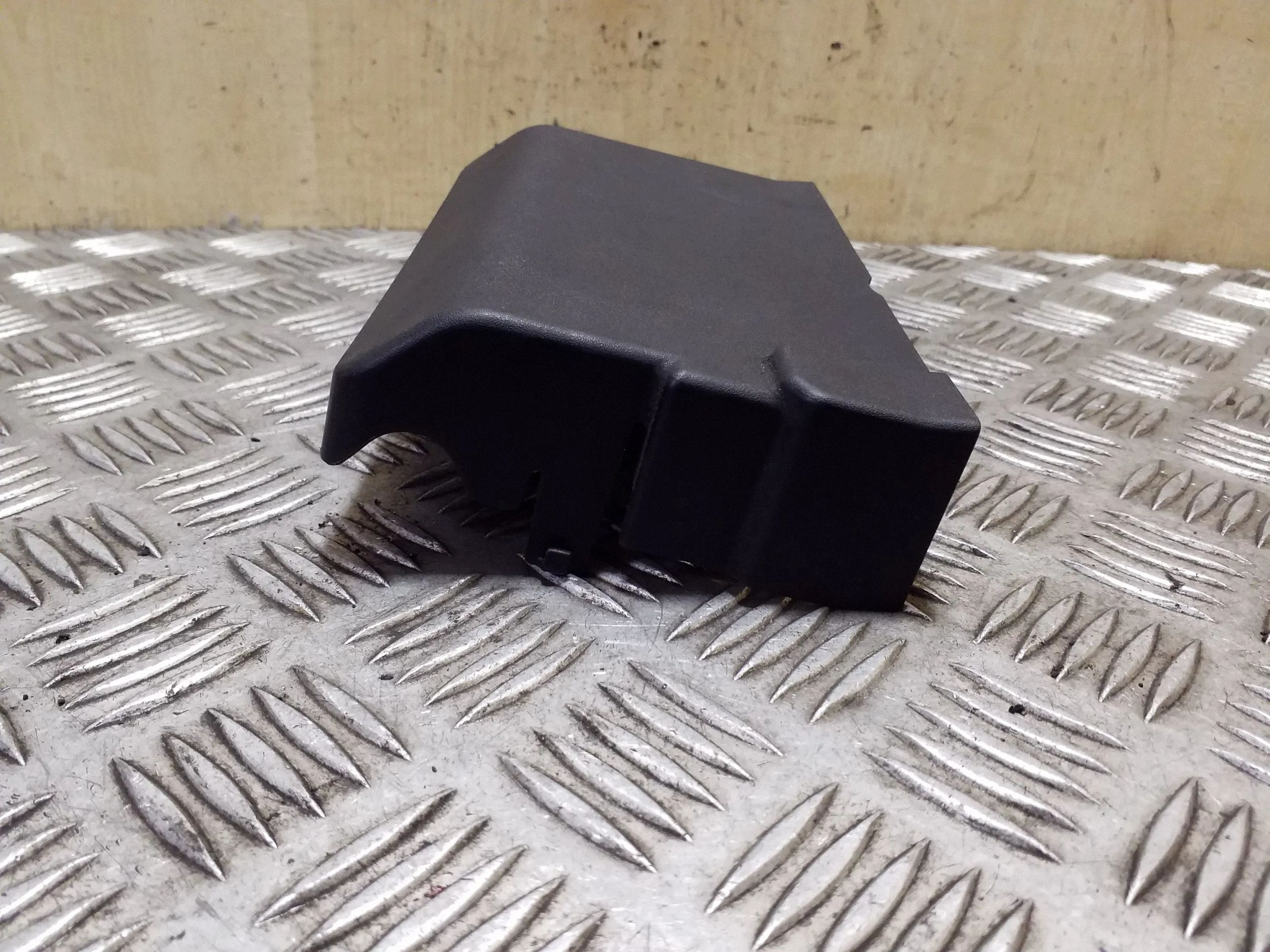VOLVO V40 OTHER INTERNAL PART 31328974 image 3