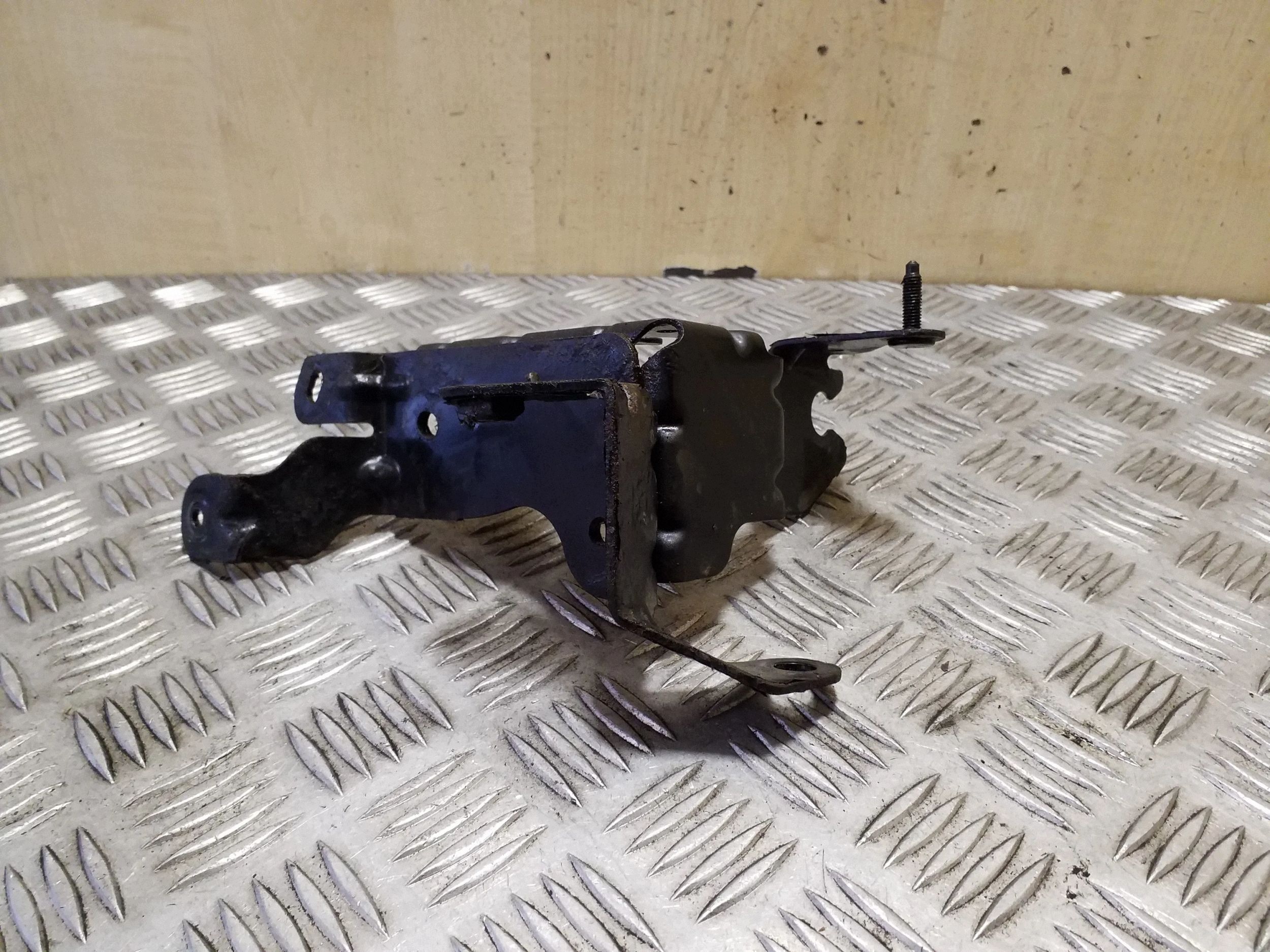 Soporte bomba ABS Renault Master III 478405137R image 3