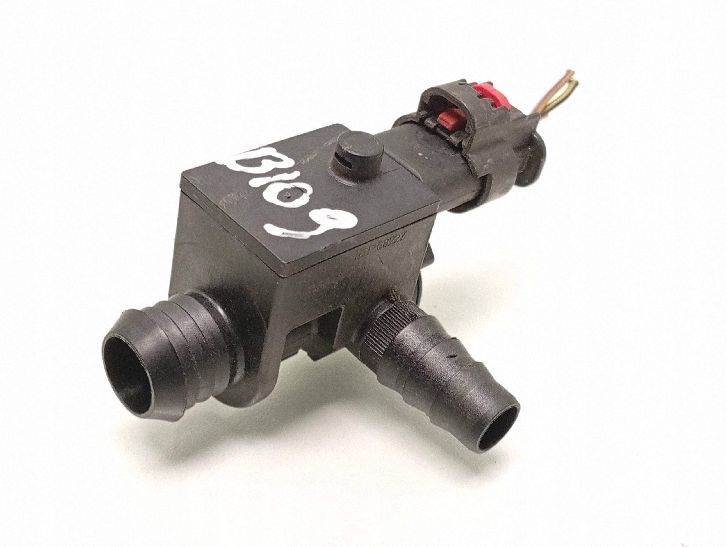 Sensor Opel Astra K 13581099 Usado image 2