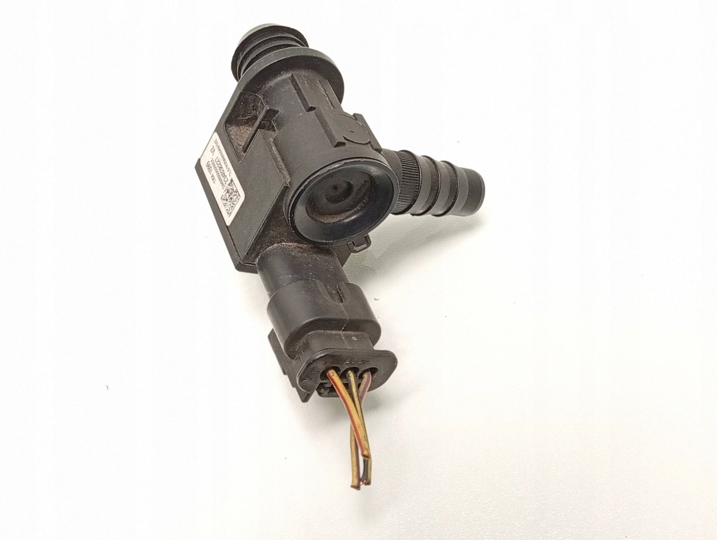 Sensor Opel Astra K 13581099 Usado image 3