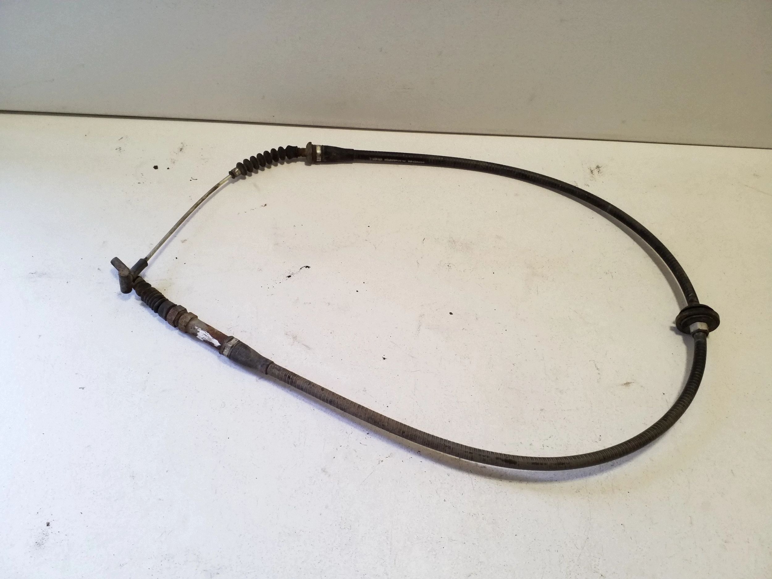 IVECO DAILY 5TH GEN HANDREMKABEL LINKS 5802259916 image 2