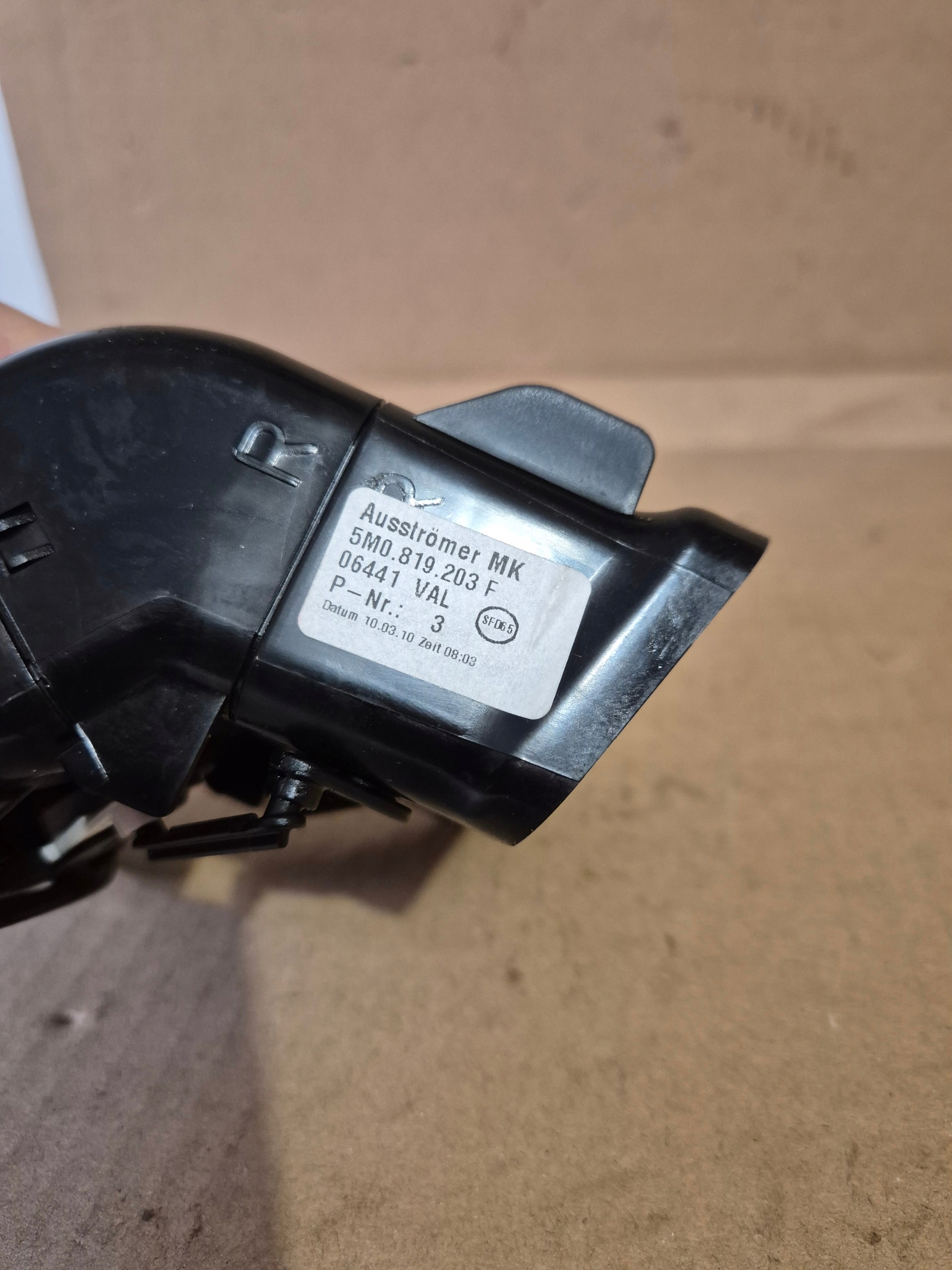 VW Golf Plus Ilmanotto 2006 1.9L 5M0819203 image 3