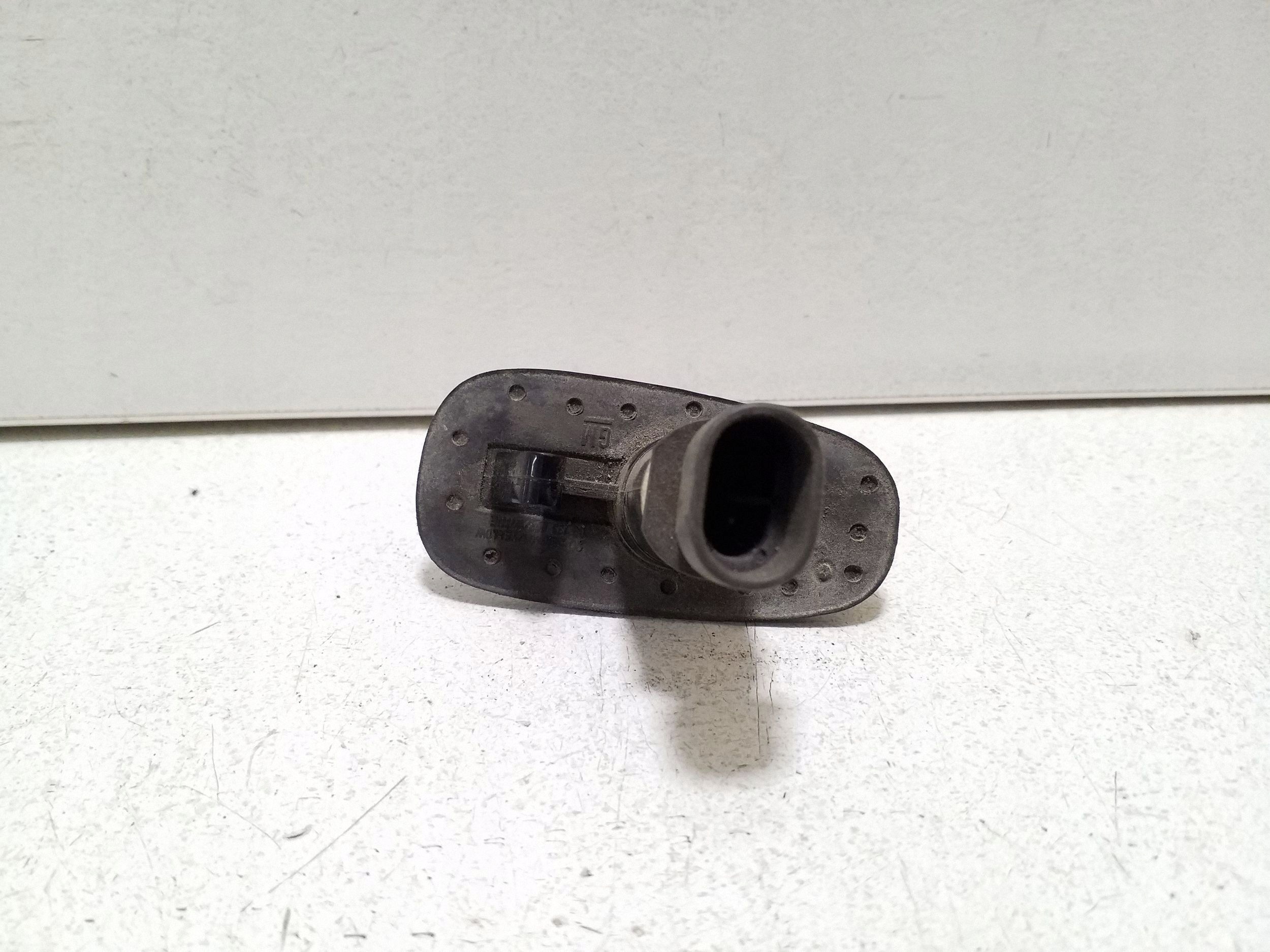 2001 Opel Astra G Direction indicator in mud 09133062 image 5