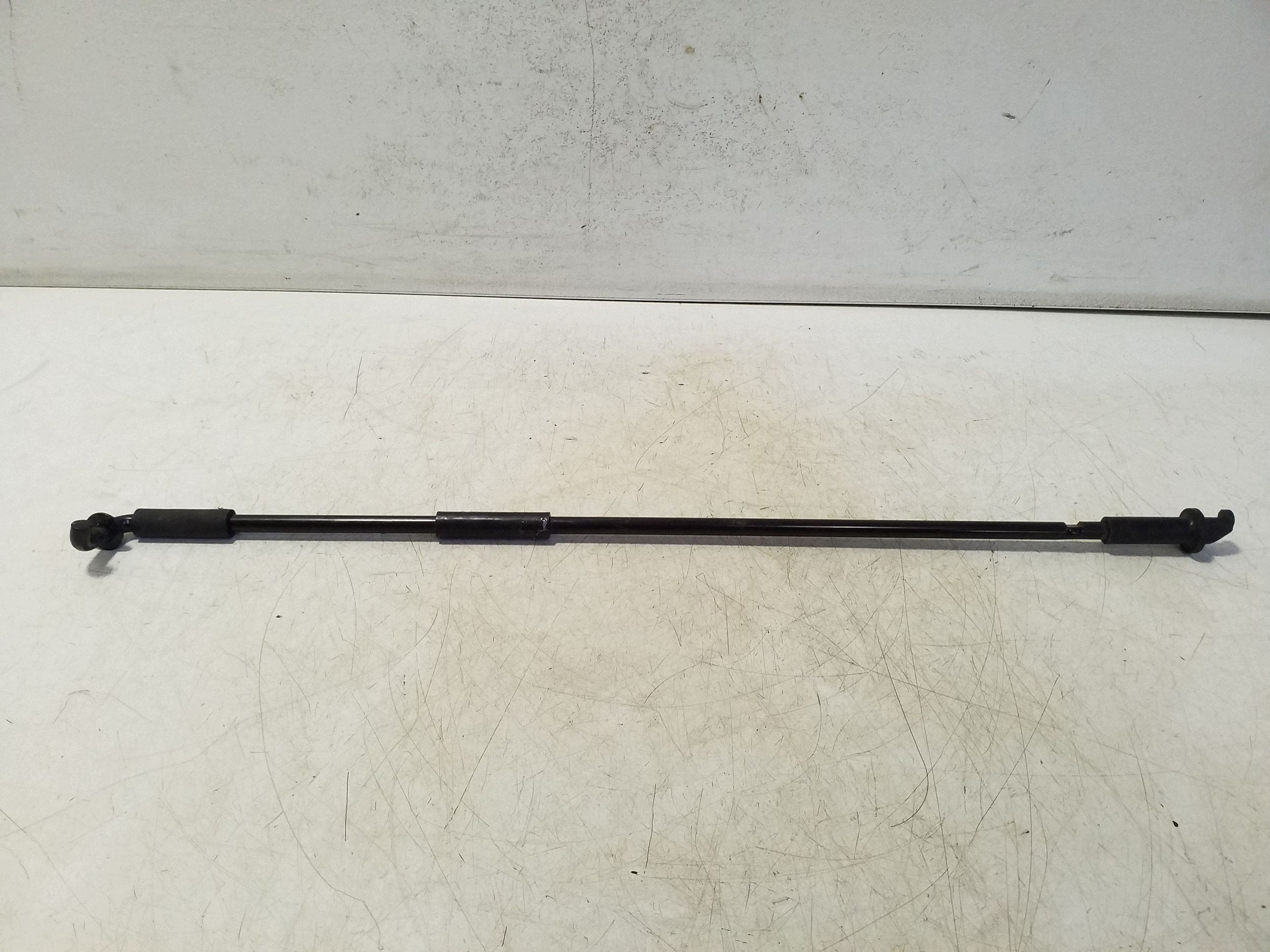 Support de capot Nissan Navara D23 VAL289185 image 2