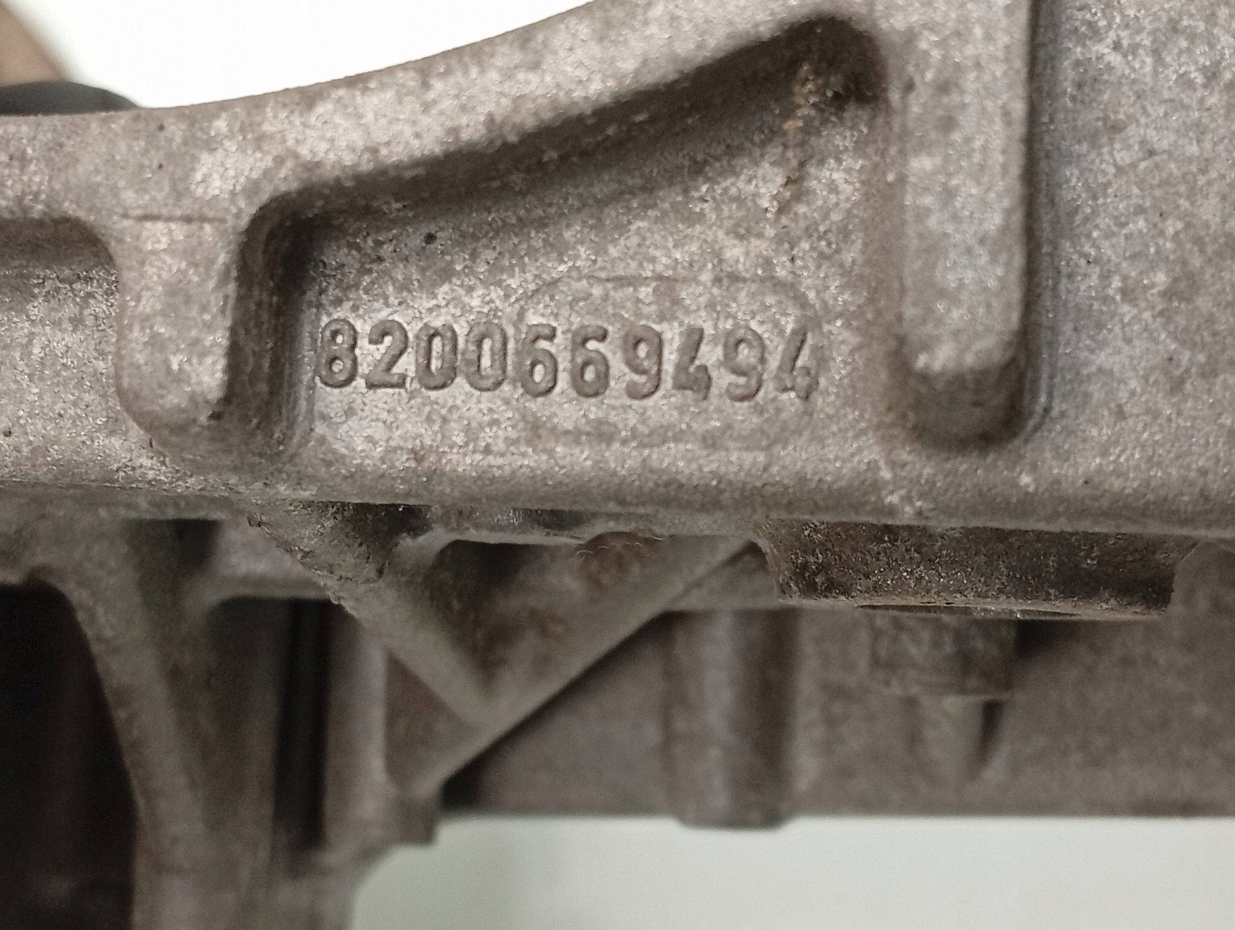 Nissan Qashqai+2 2013 A/C Compressor Bracket 8200669494 image 5