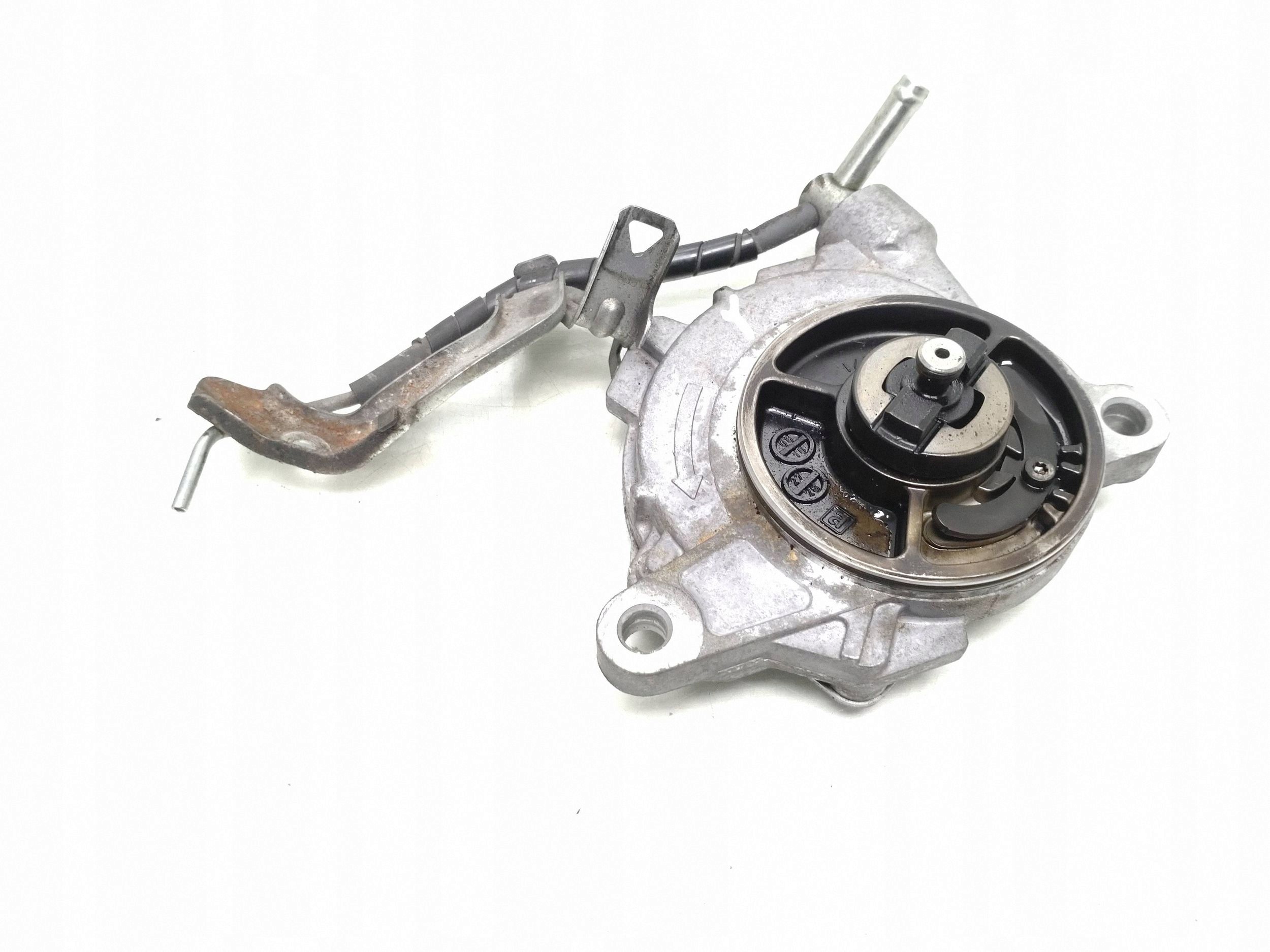 Pompe à vide Toyota Yaris 2011 D1NDP12 image 2