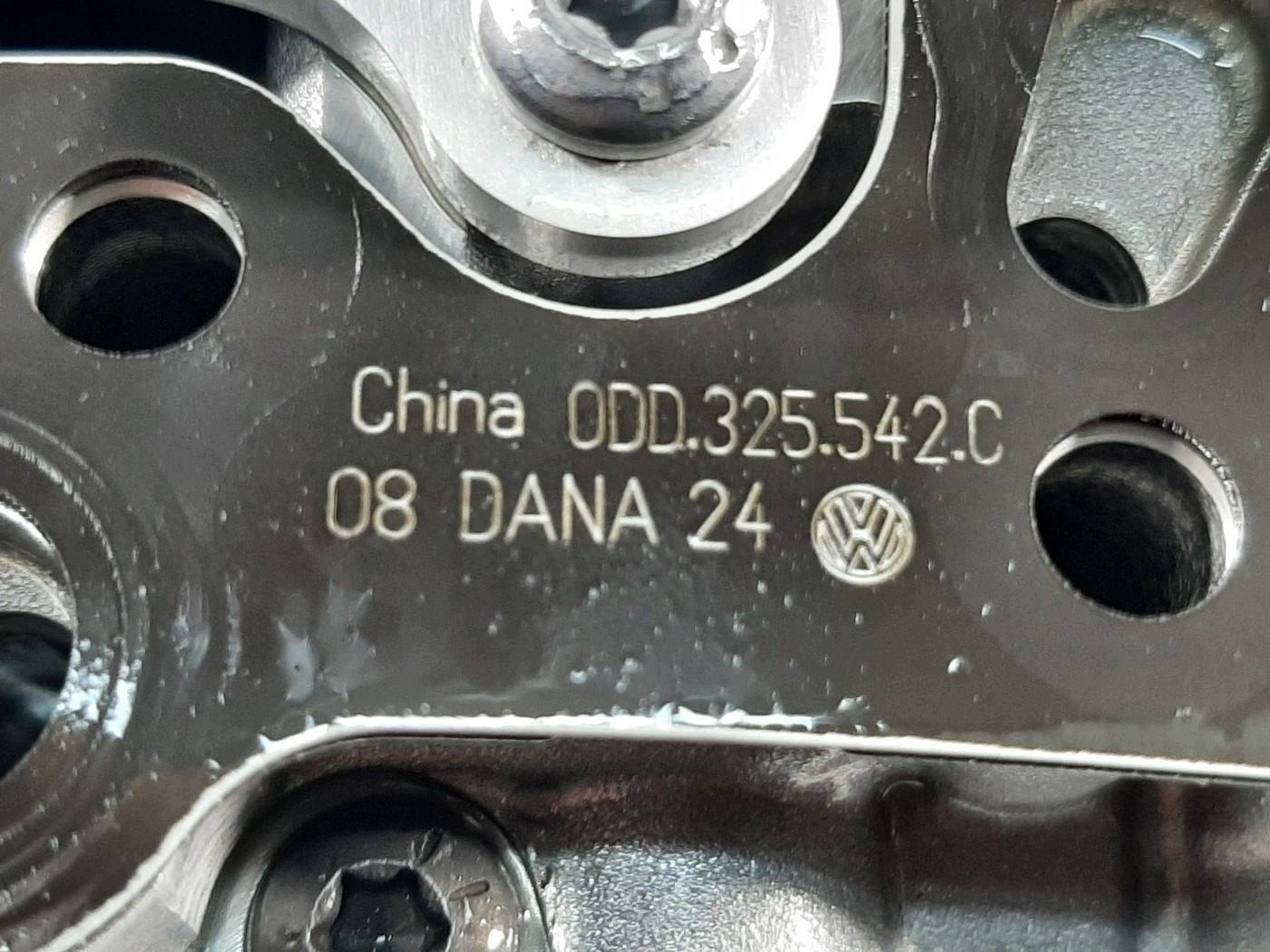 VW Golf VIII 1.5 TSI DSG Mechatronic 0DD325542C image 5