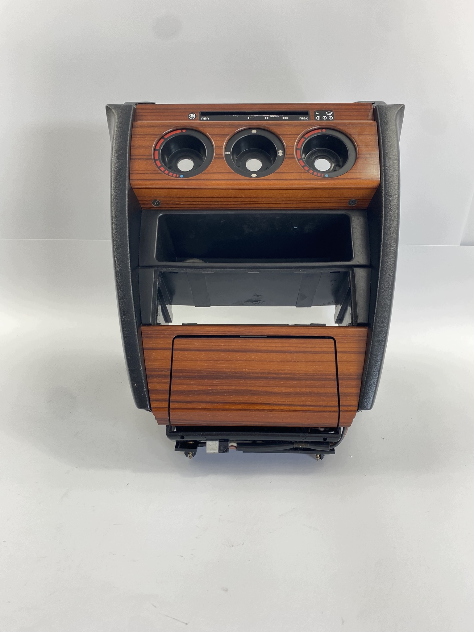 Konsol mittkonsol värme panel askkopp Mercedes W201 190 thumbnail 3