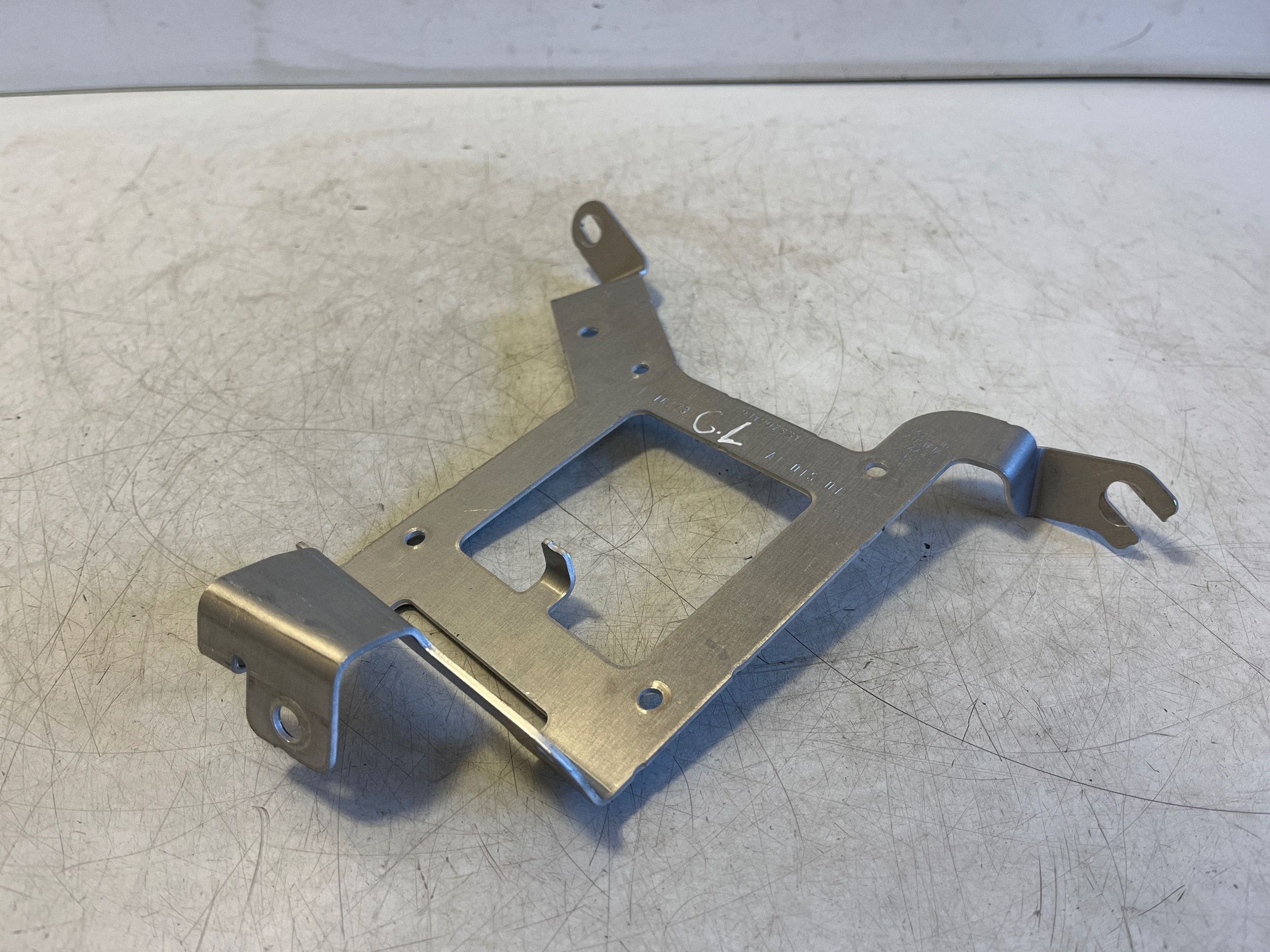 PORSCHE TAYCAN 9J1 OTHER INTERNAL PART 9J1907331