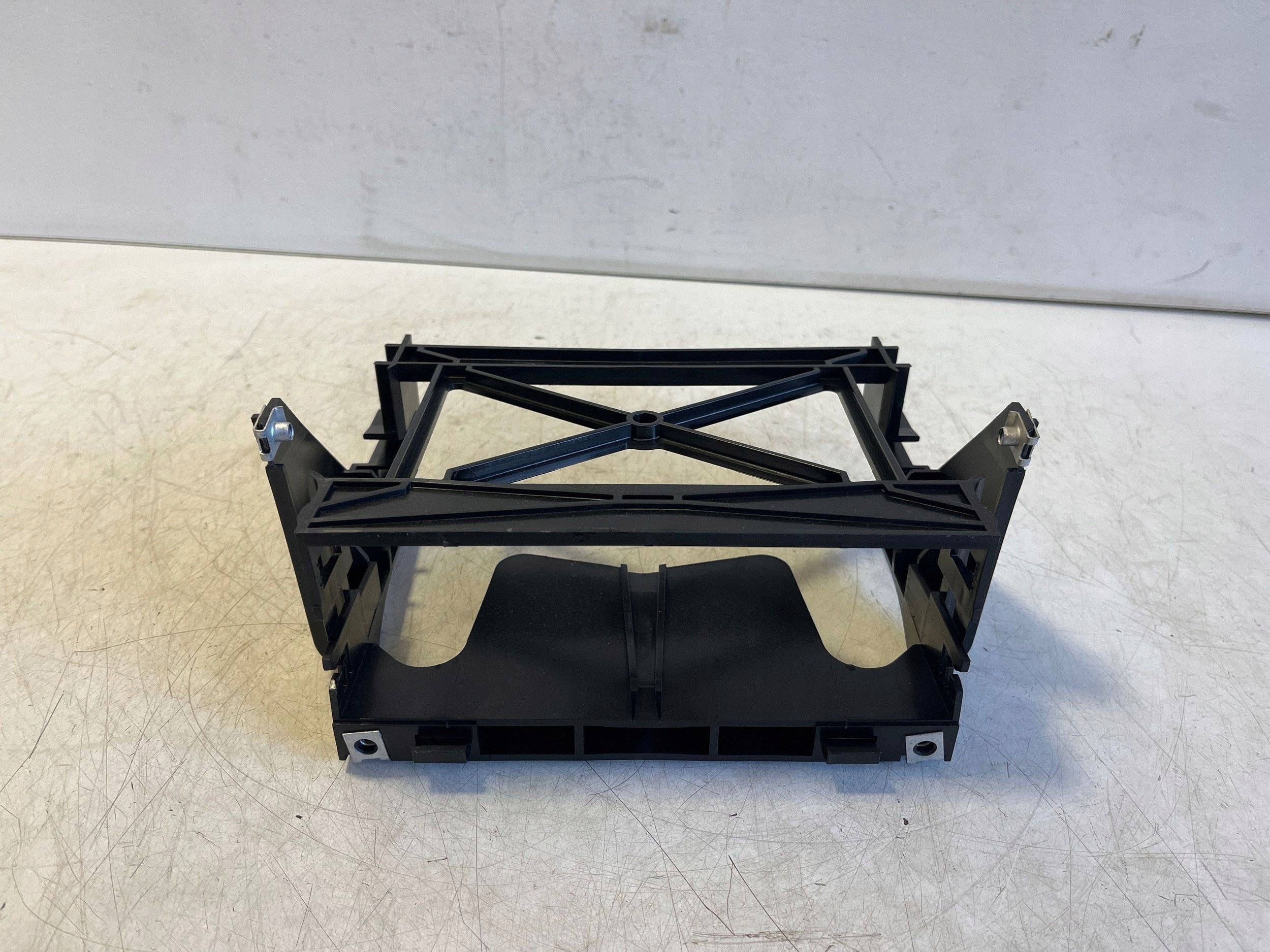 2022 Porsche Taycan 9J1 Another interior part 9J1035210A