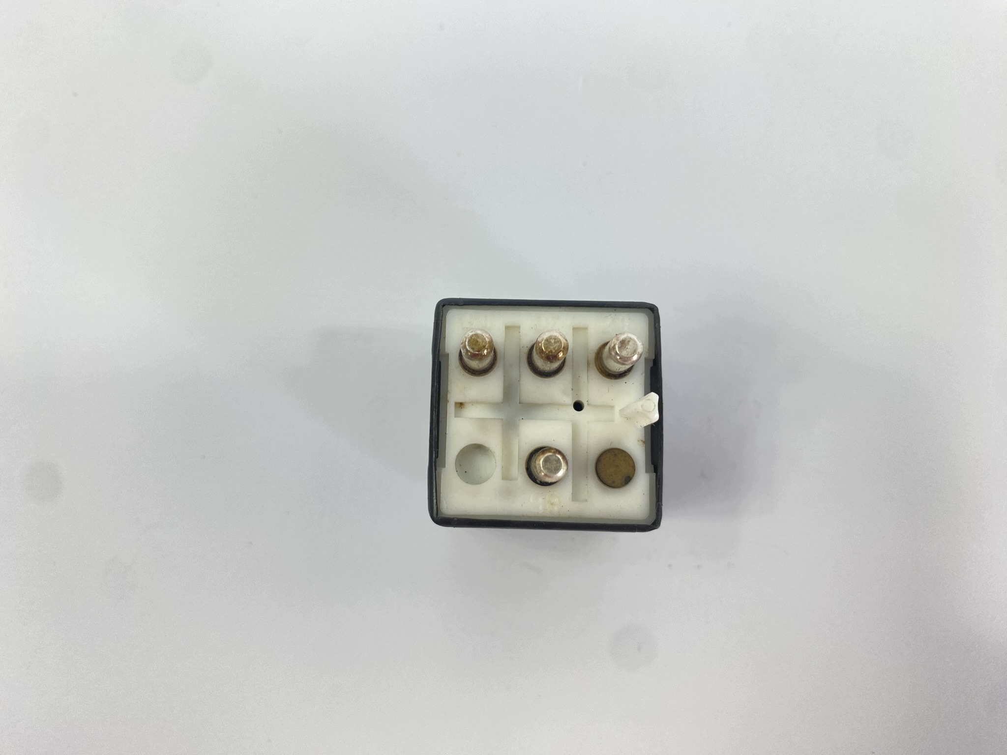 Relais Mercedes W124 0015426819 W126 R129 W201 40A 12V image 6