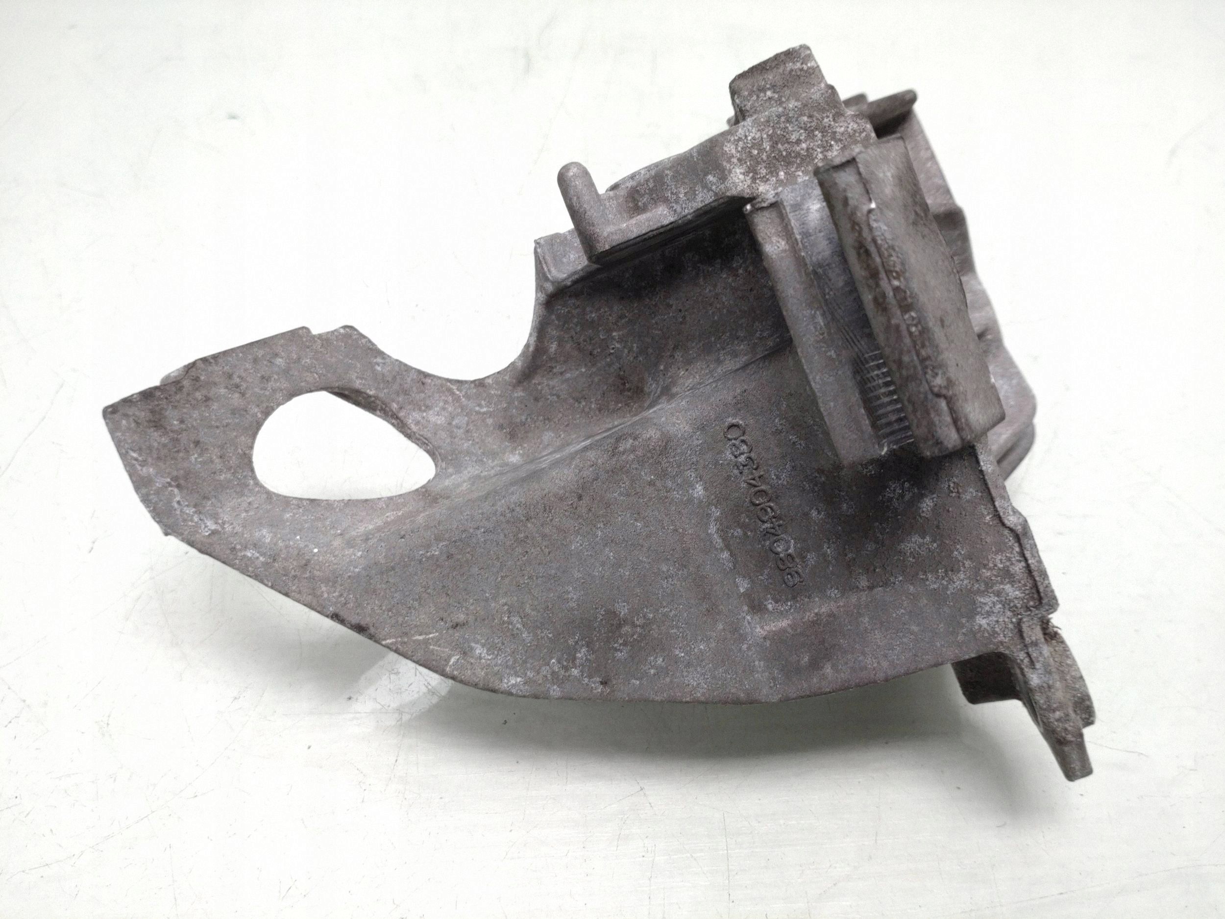 Citroen C4 Cactus kompressorin kytkin 9804904380 image 3