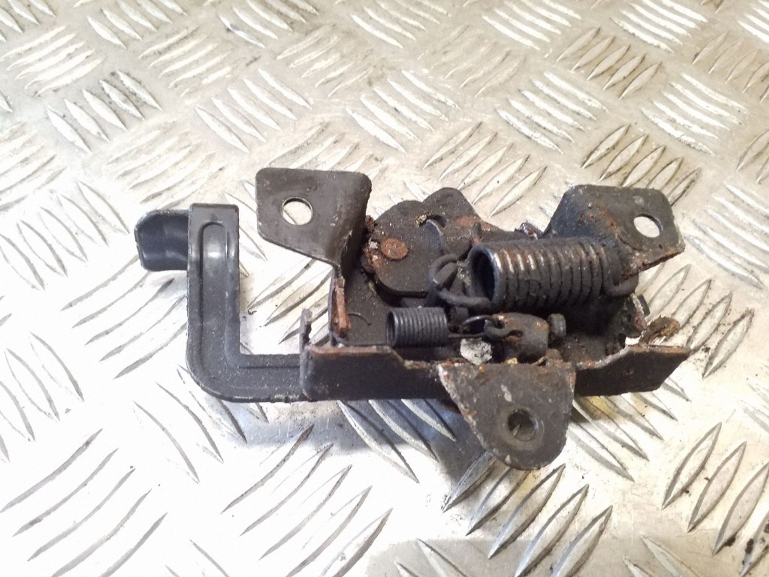 Serrure de capot KIA Sportage VAL31438