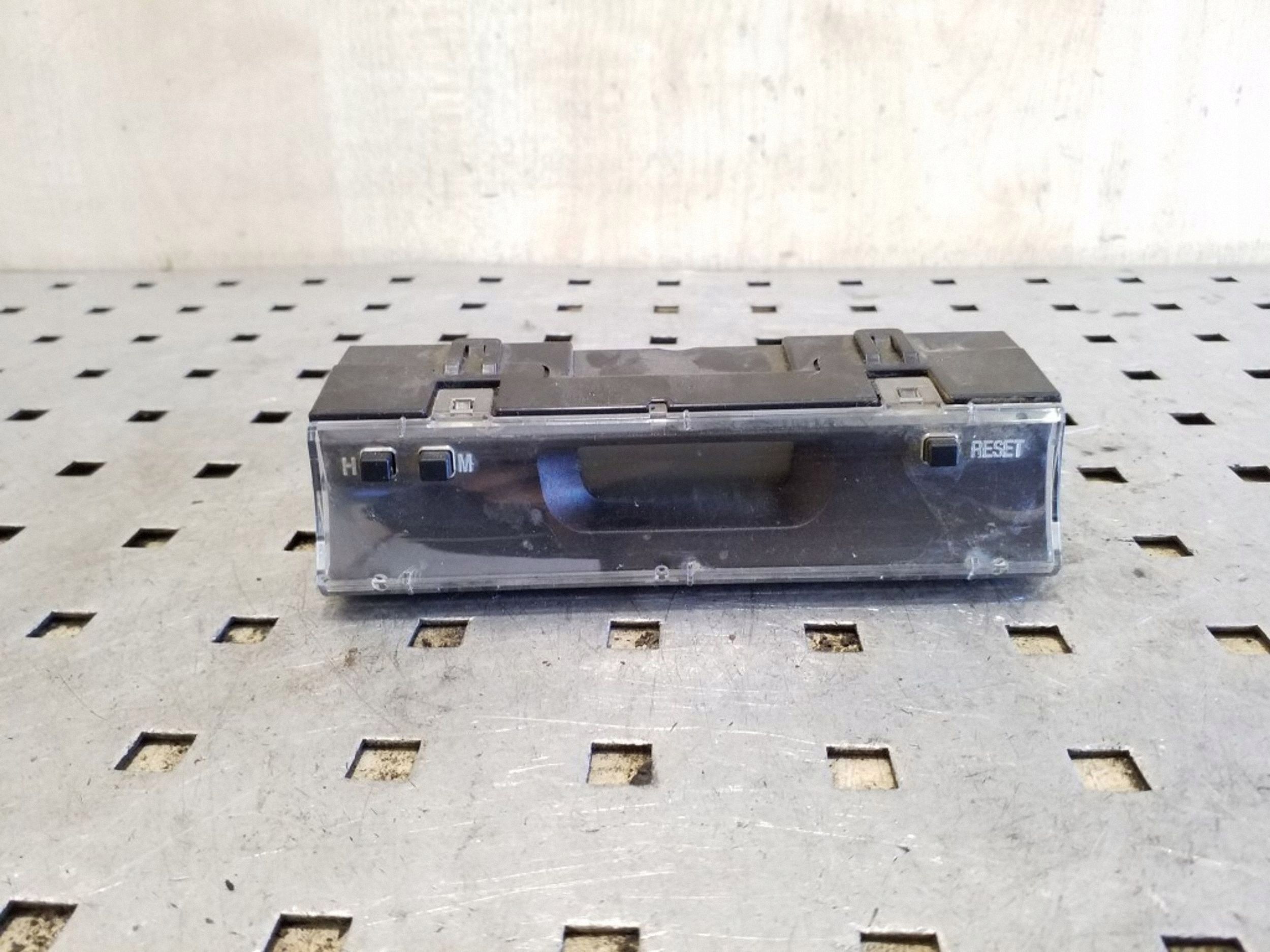 Subaru Forester SG Compteur 0246001 image 2