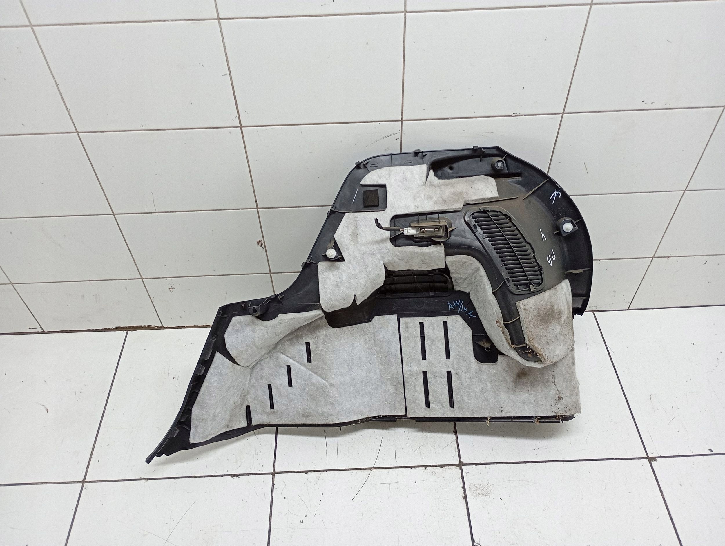 Panel guantera Toyota Yaris 2011 6474052370 image 3