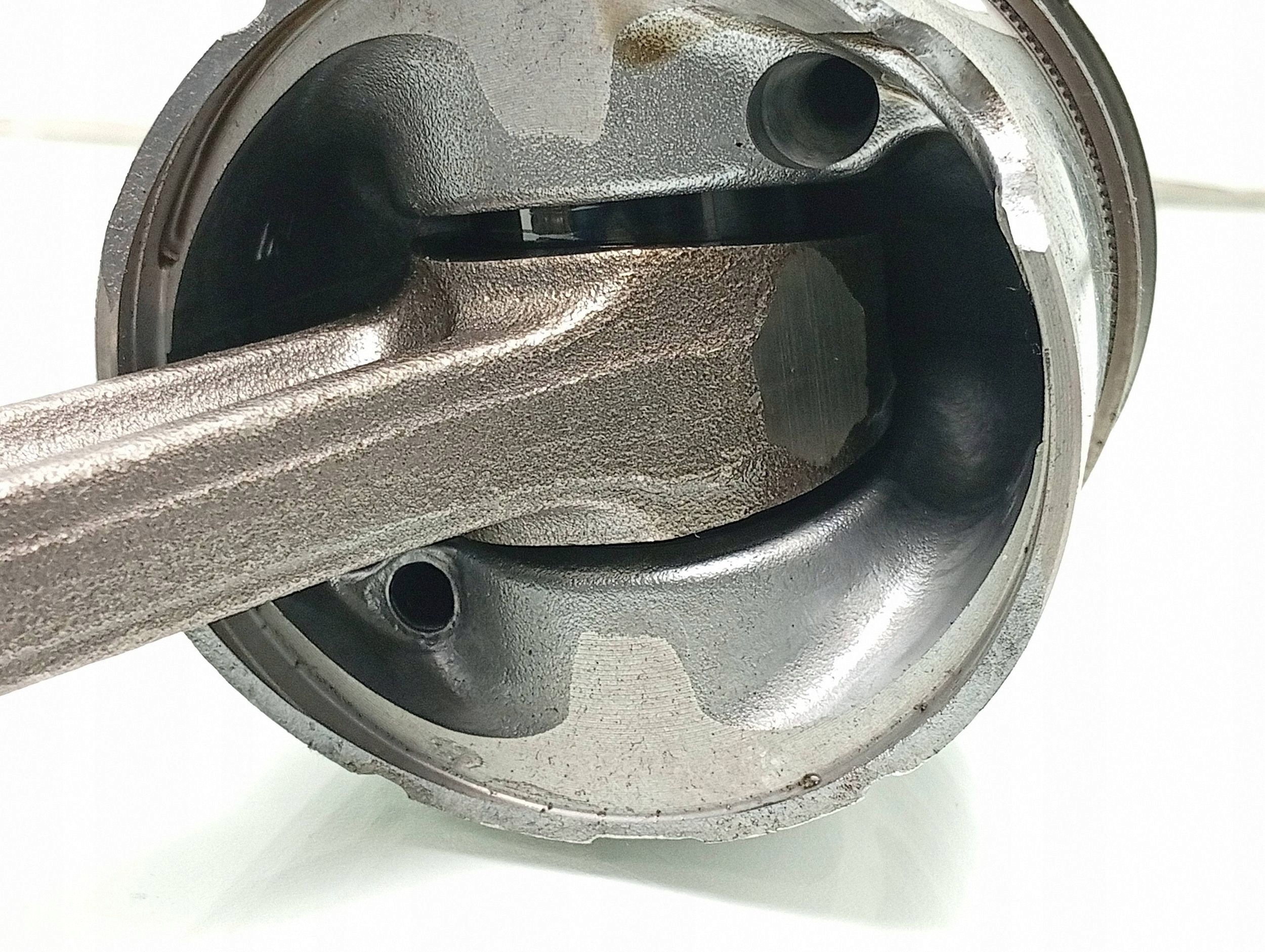 Piston avec bielle Opel Astra J 2014 69013G23B image 4