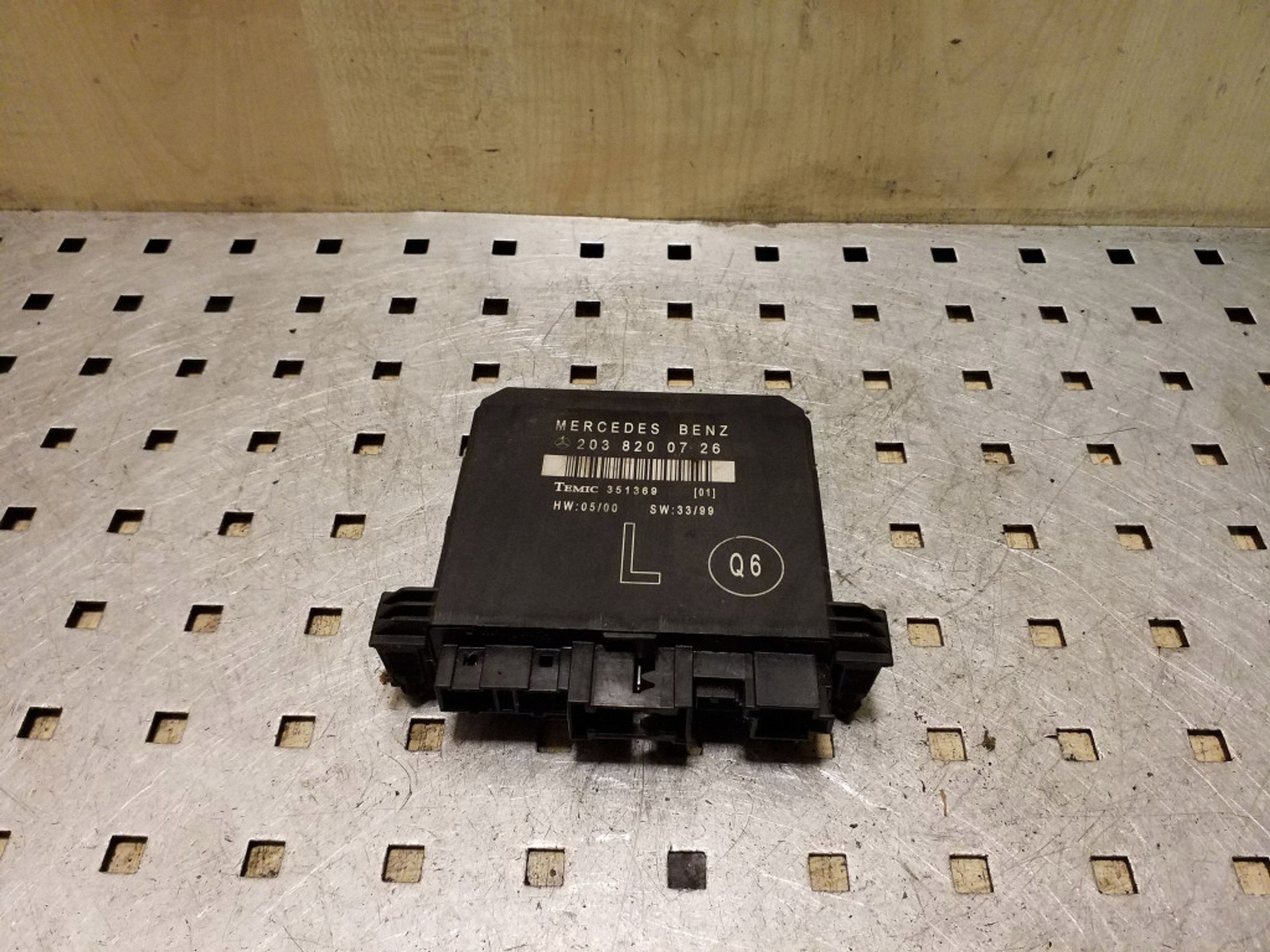 Module de porte Mercedes W203 2038200726 image 2