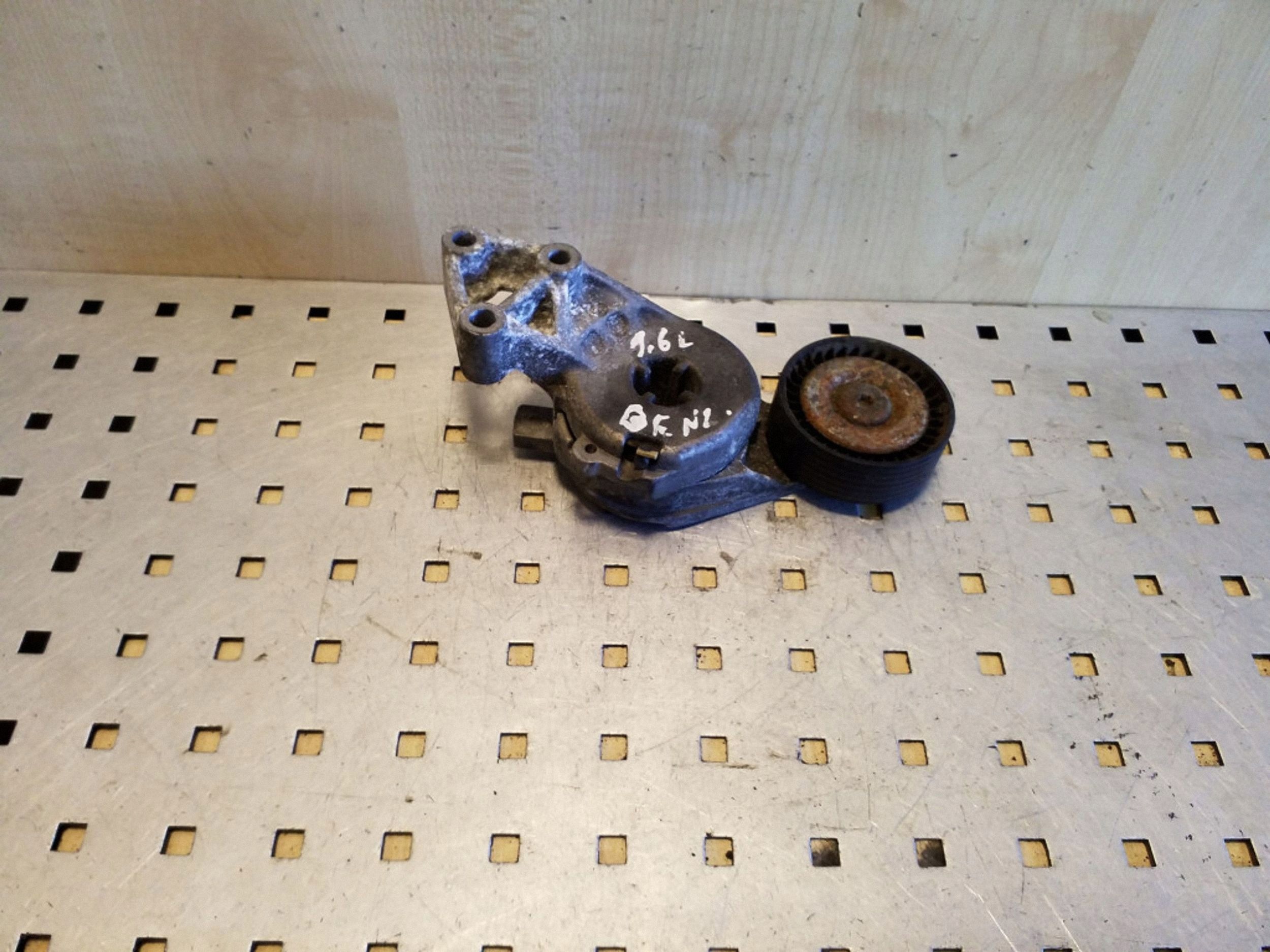 Tensor correa alternador Audi TT 8N 1.8T 06A903315E image 2