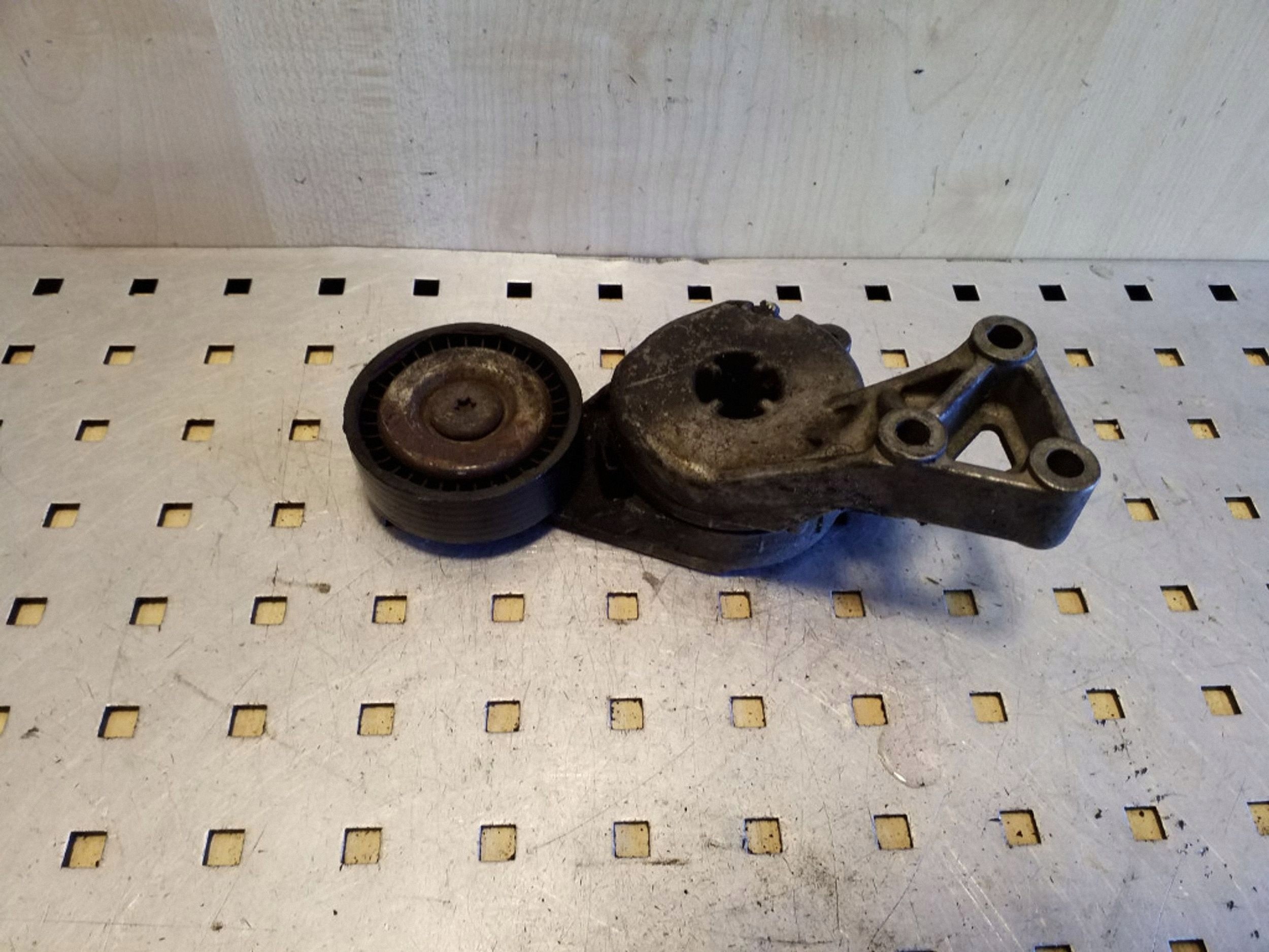 Audi A3 S3 8L spanrol 06A903315D image 2