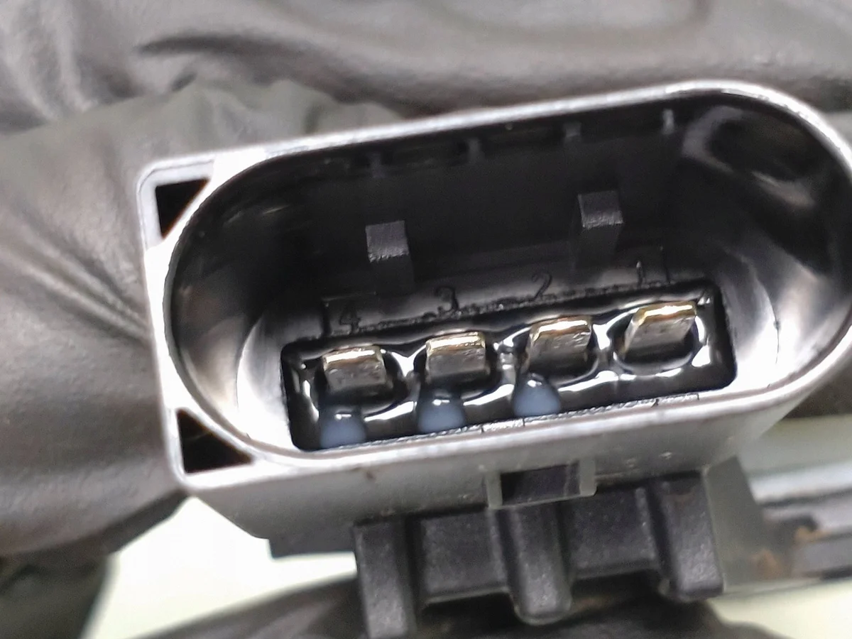 AdBlue-pumppu Seat Leon 2020 F01C250148 image 4