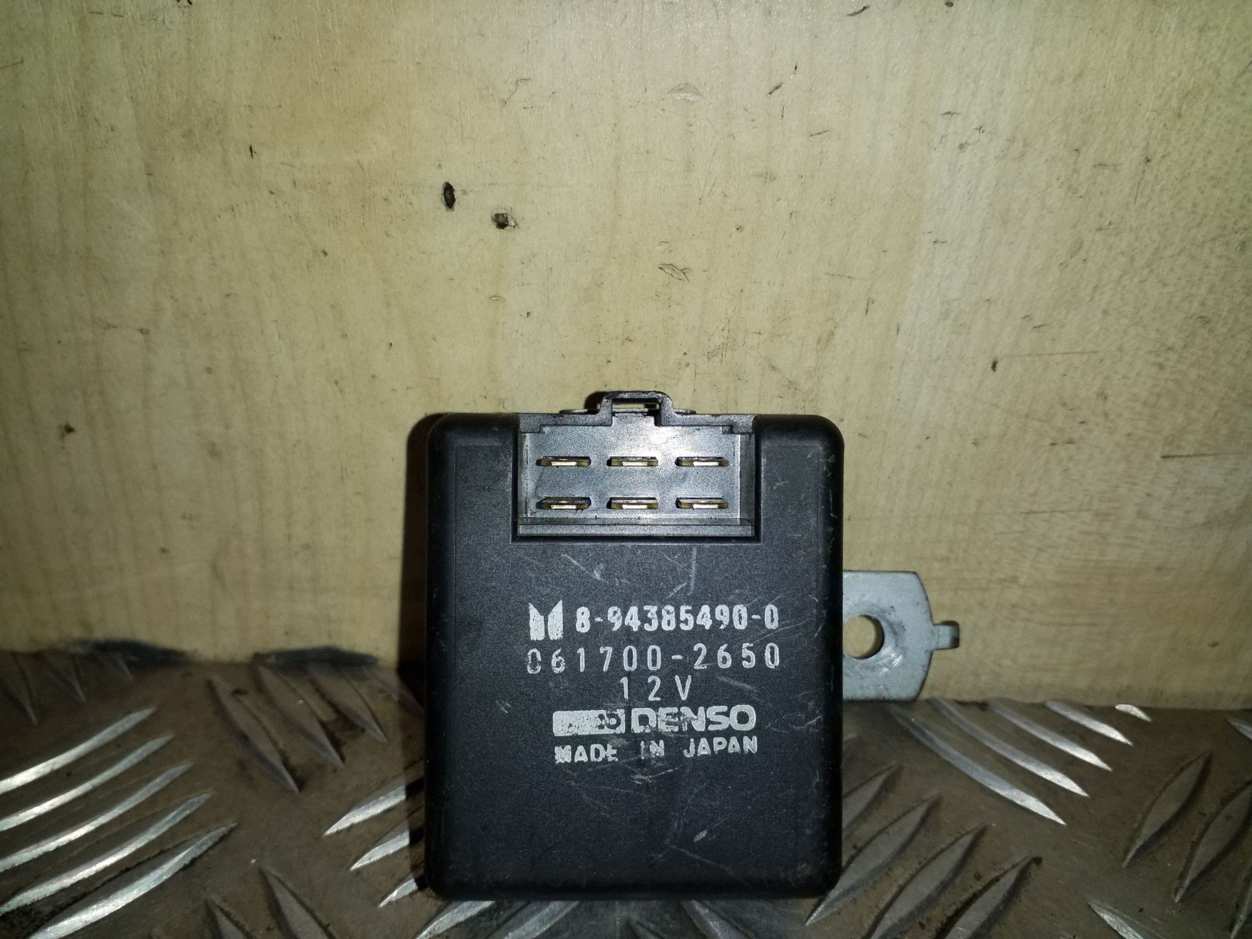 Relais Opel Frontera A 8943854900 image 3