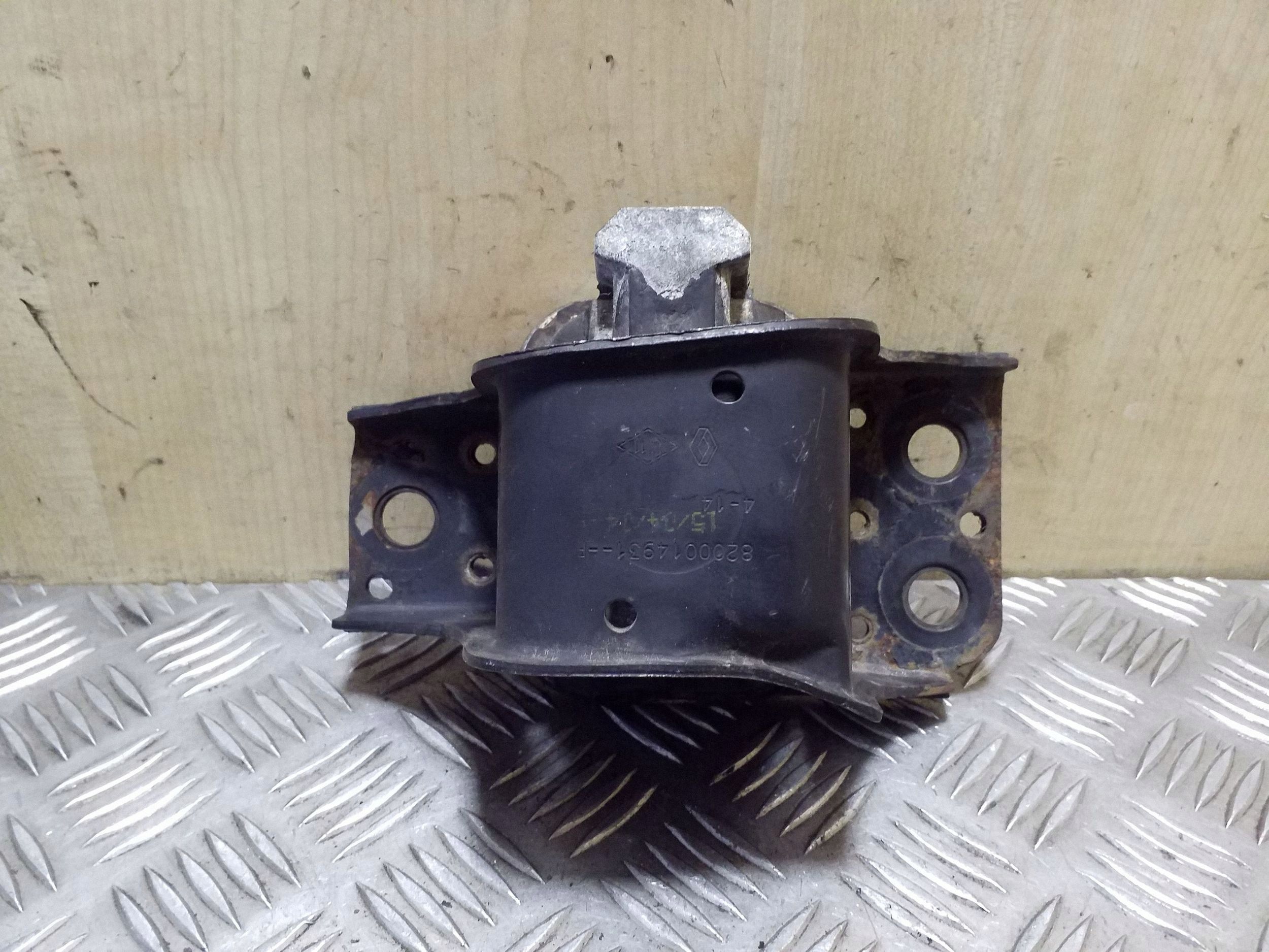 Support moteur avant RENAULT SCÉNIC II 8200014931F image 2