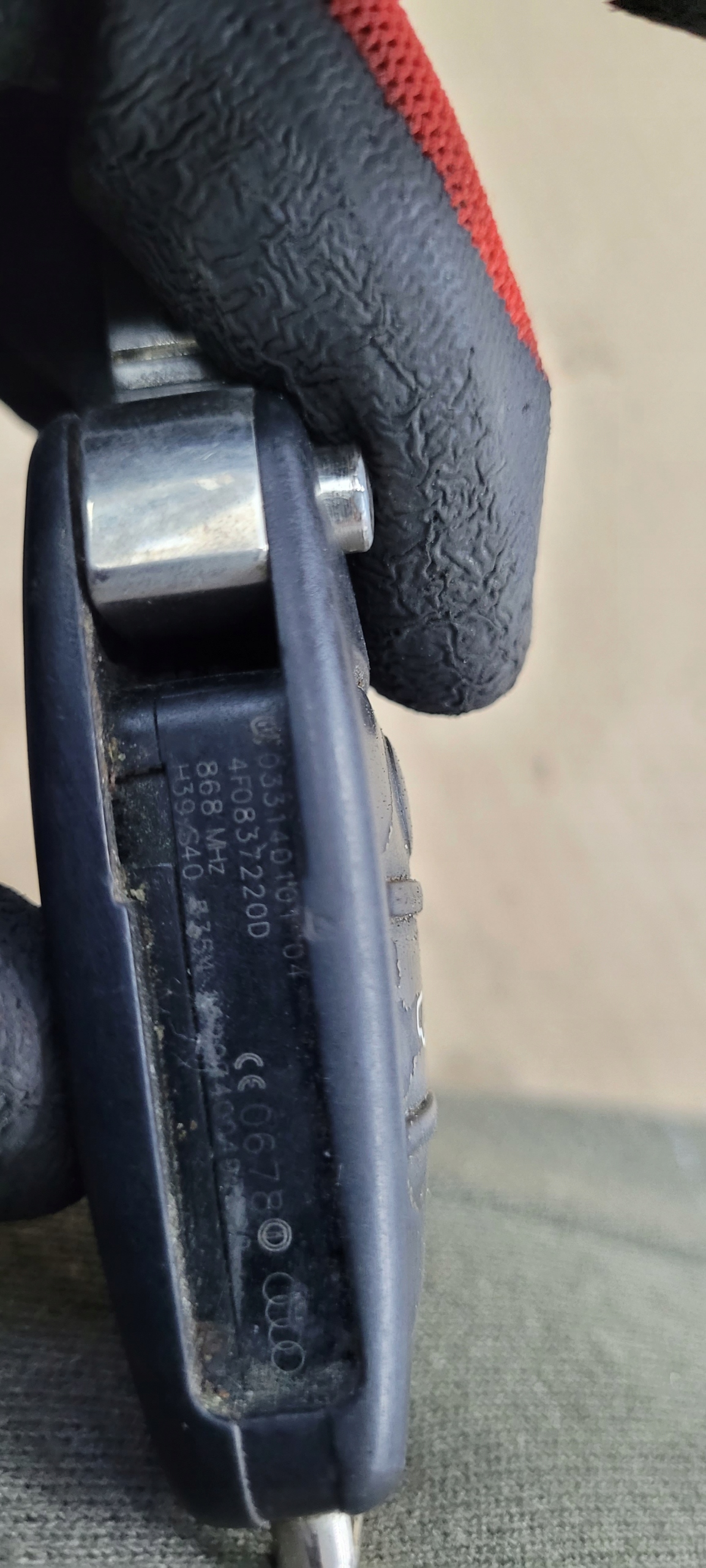 Chaveiro Controle Audi A6 C6 Q7 4F0837220D image 8