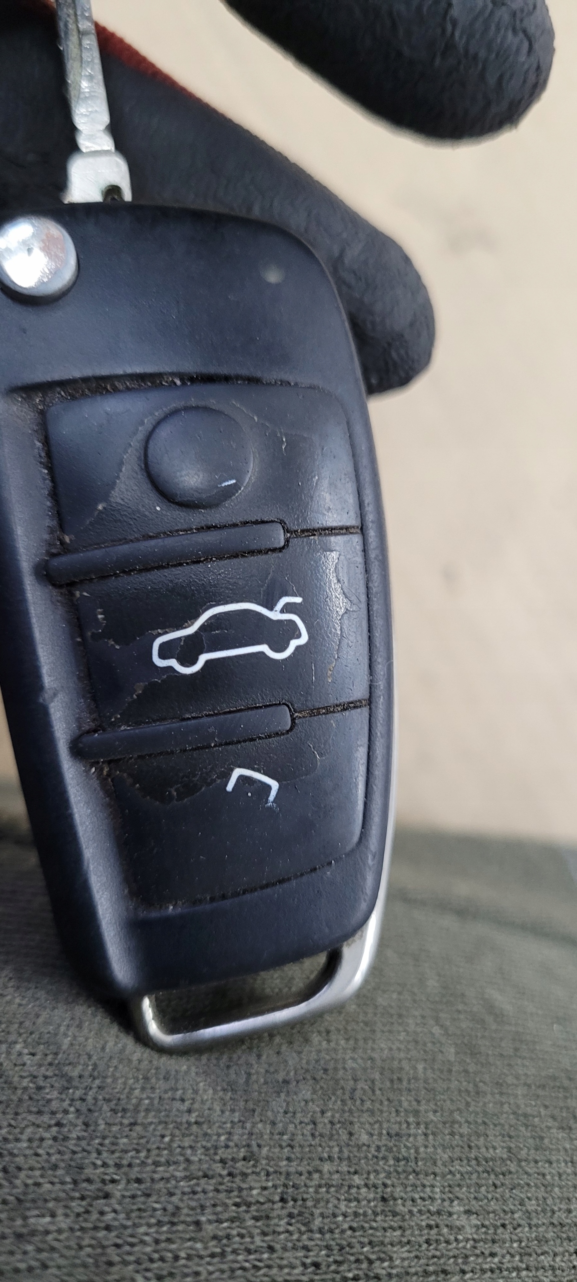 Chaveiro Controle Audi A6 C6 Q7 4F0837220D image 10