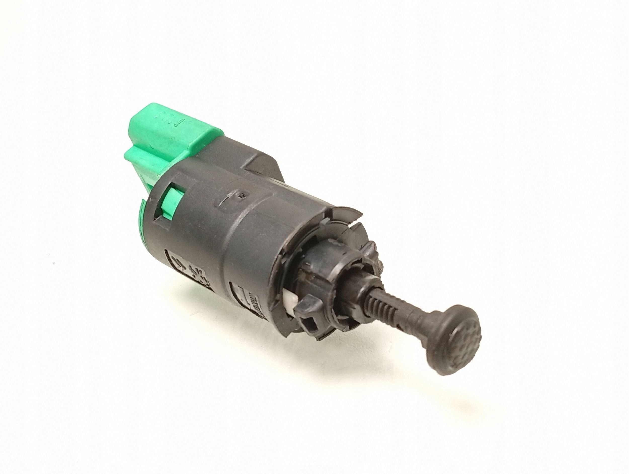 Peugeot 207 SW 1.4 VTI rempedaal sensor image 2