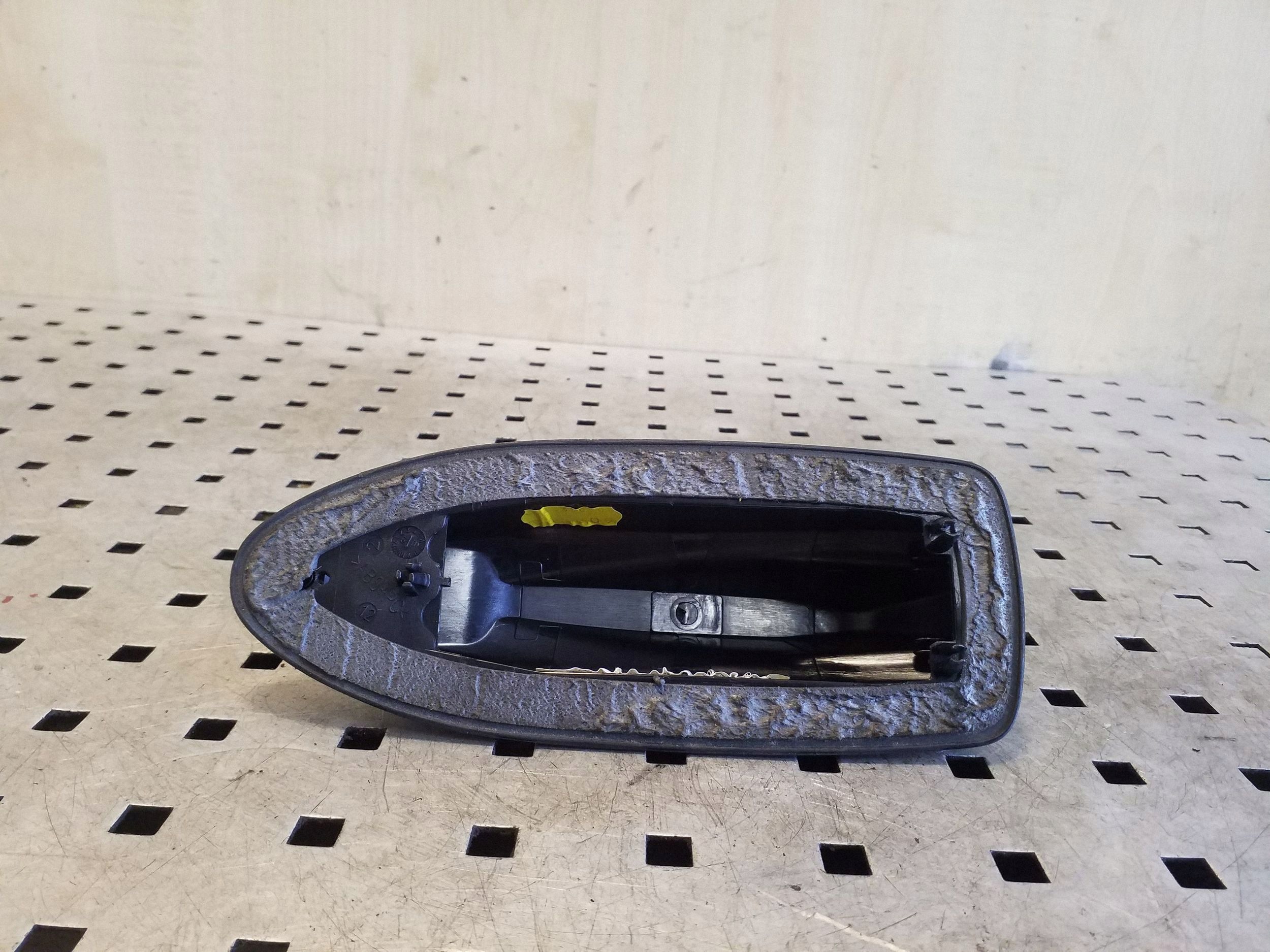 Antenne GPS Volvo V50 2007 (39858057) image 4