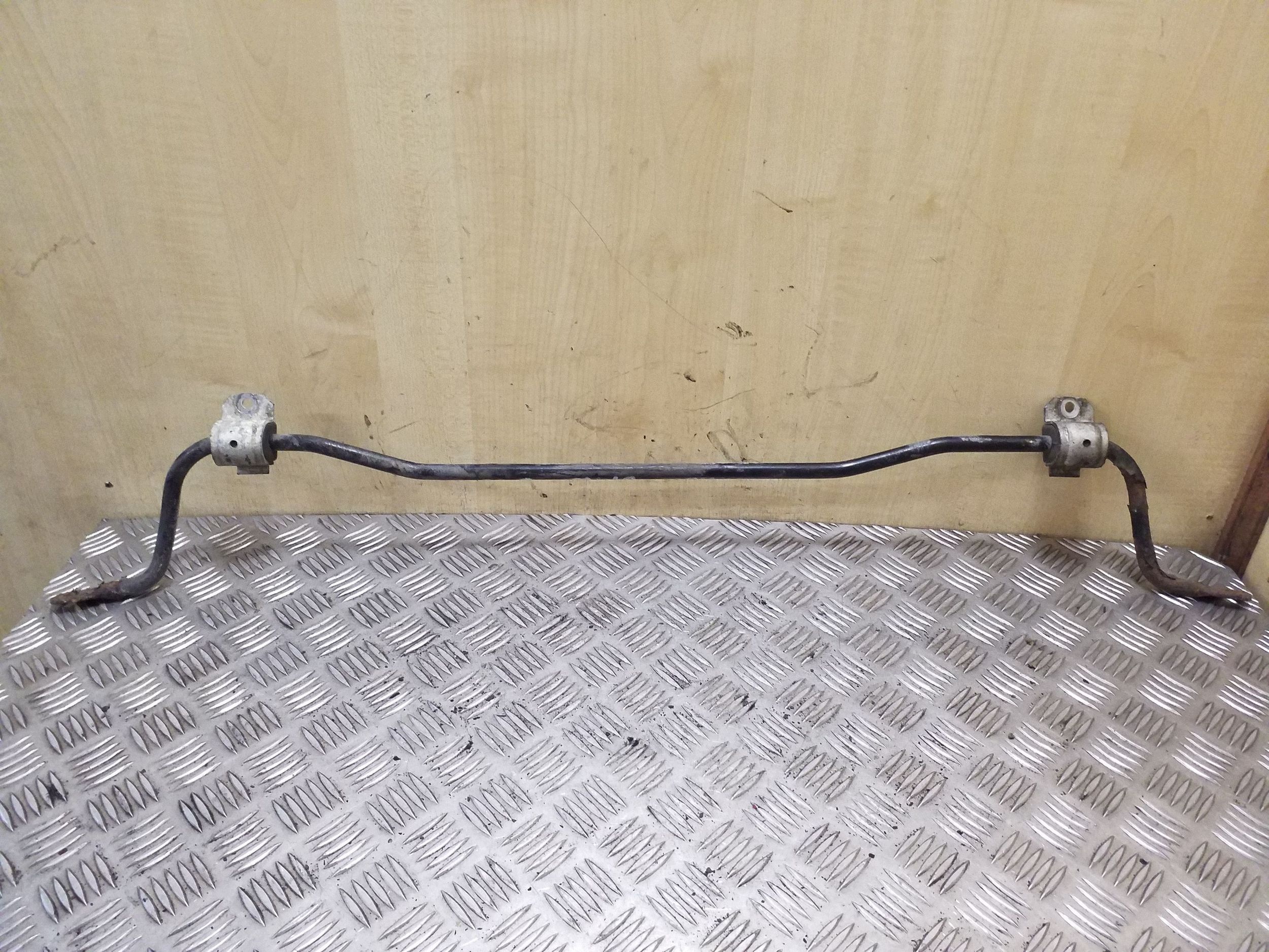 BMW 5 E39 Rear Stabilizer Bar OEM VAL107334