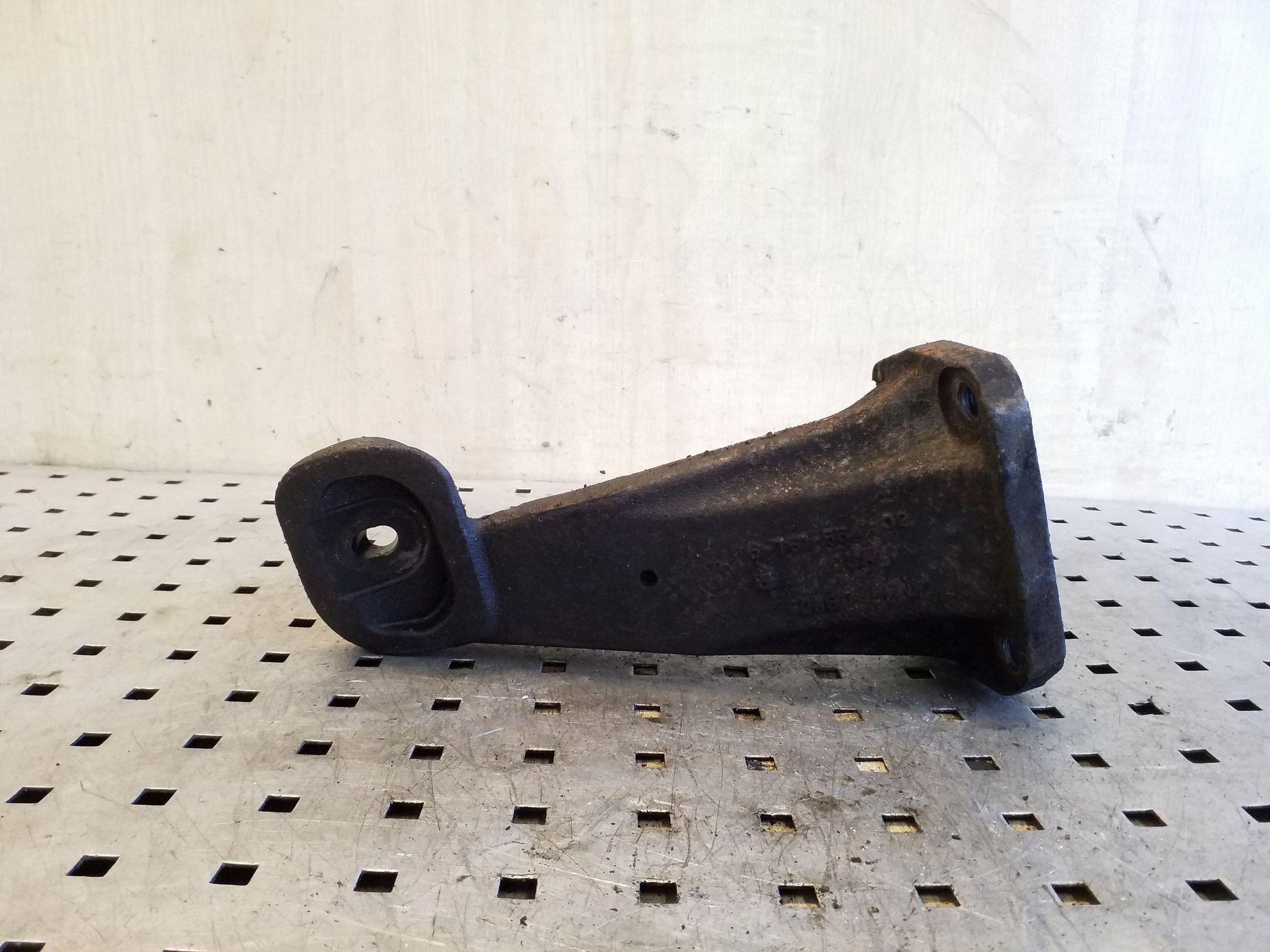 Soporte de motor derecho BMW X5 E53 VAL116008 image 2