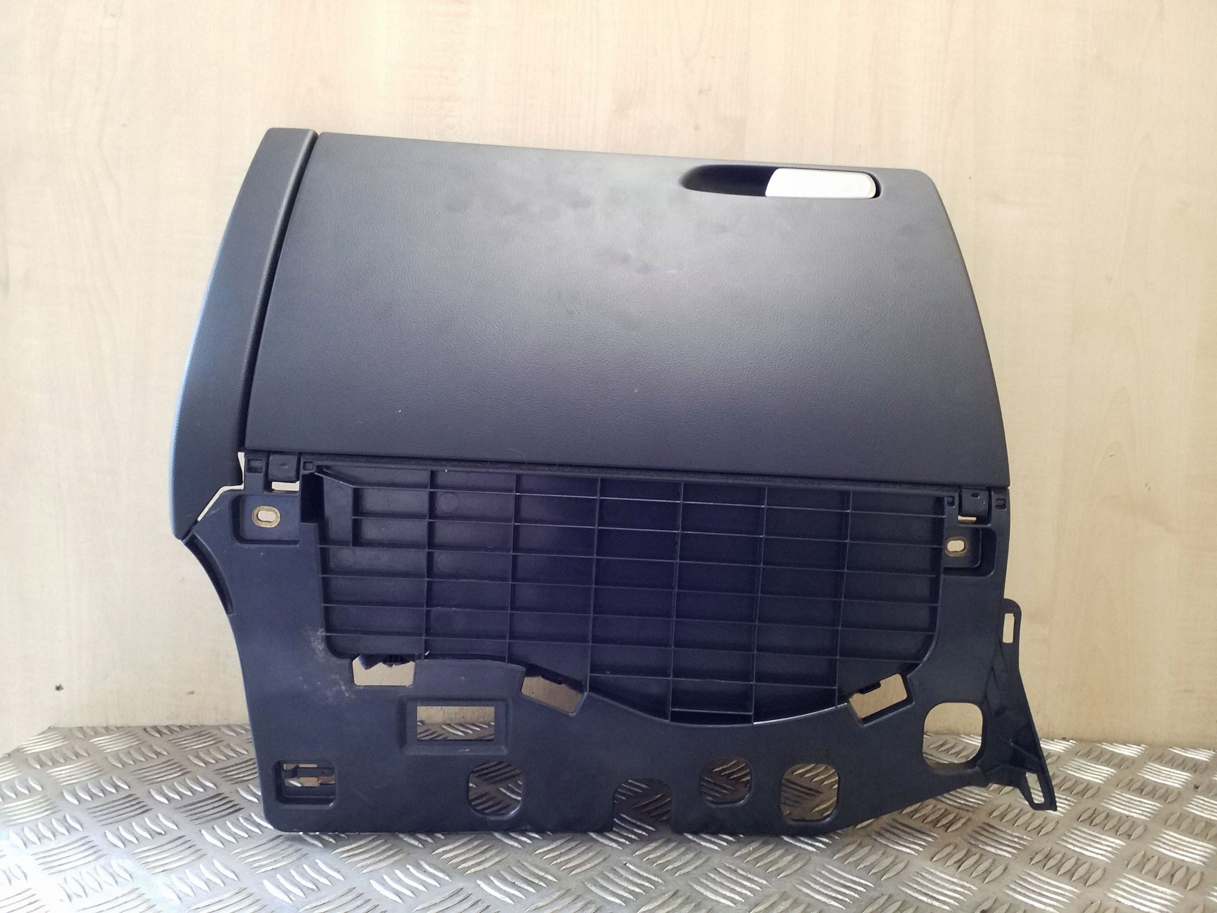 Audi A5 8T 8F Porta-luvas Completo 8K2857035A image 2