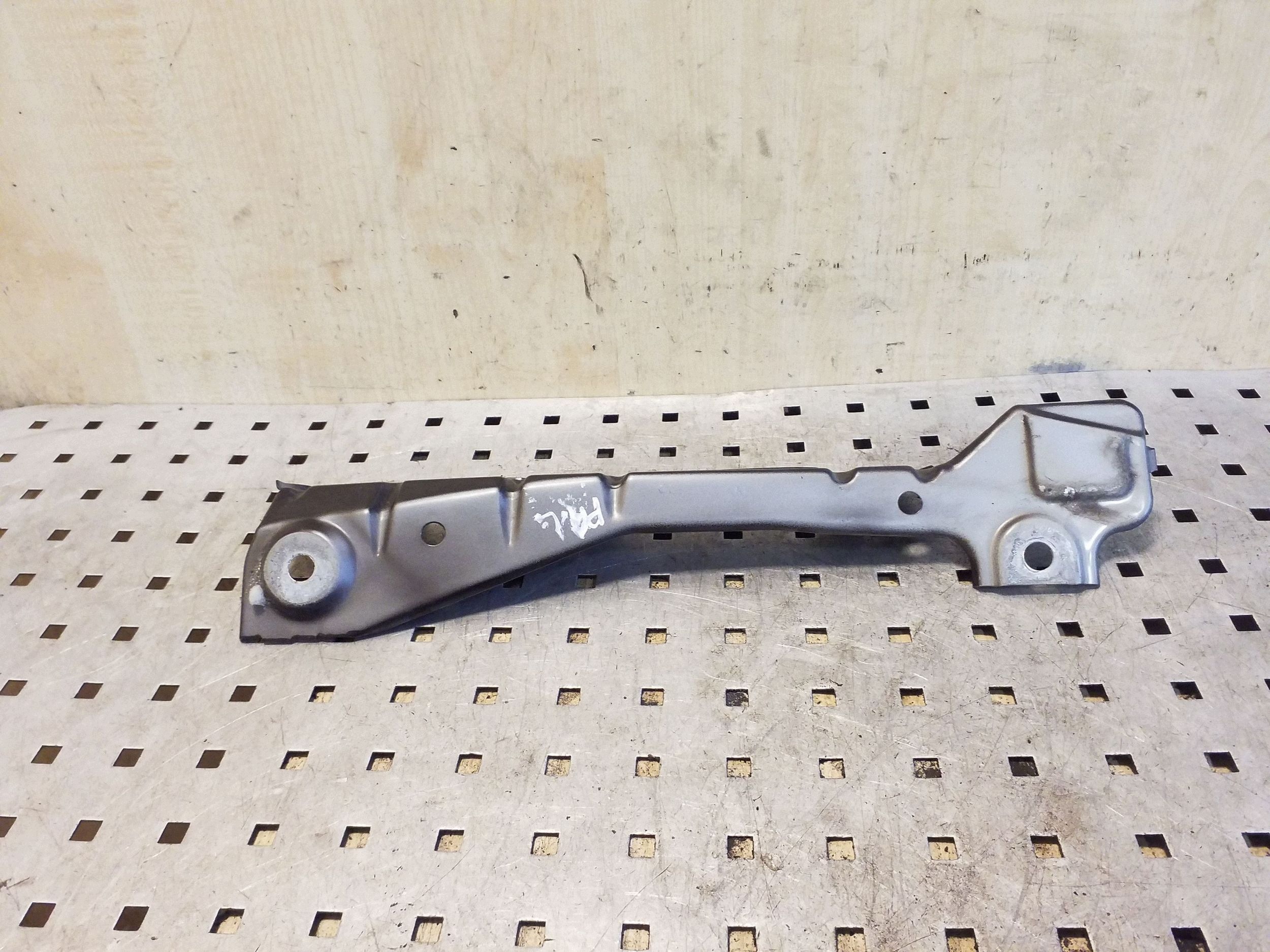 Support d'aile avant gauche Mercedes ML W164 image 3