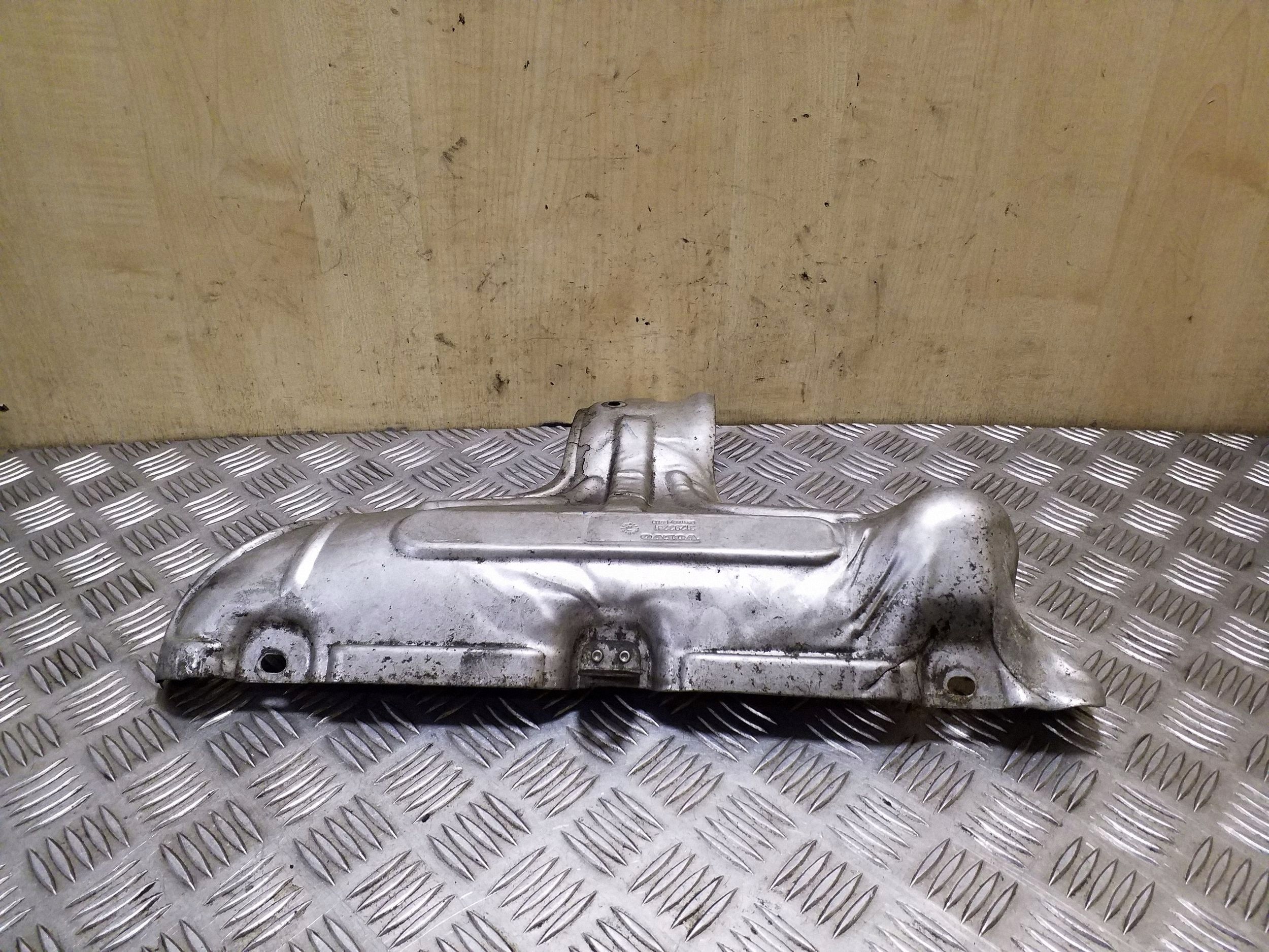 Volvo OE 31293261 protection thermique image 4