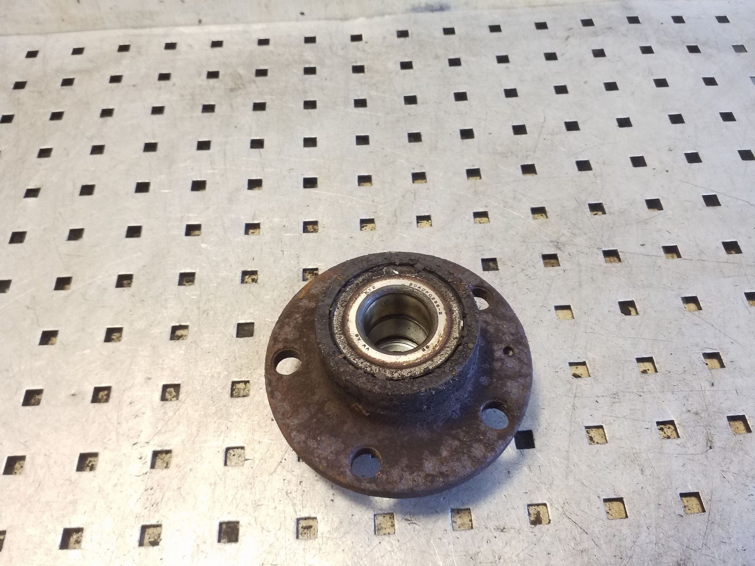Cerchione posteriore VW Polo IV 9N3 VAL133534