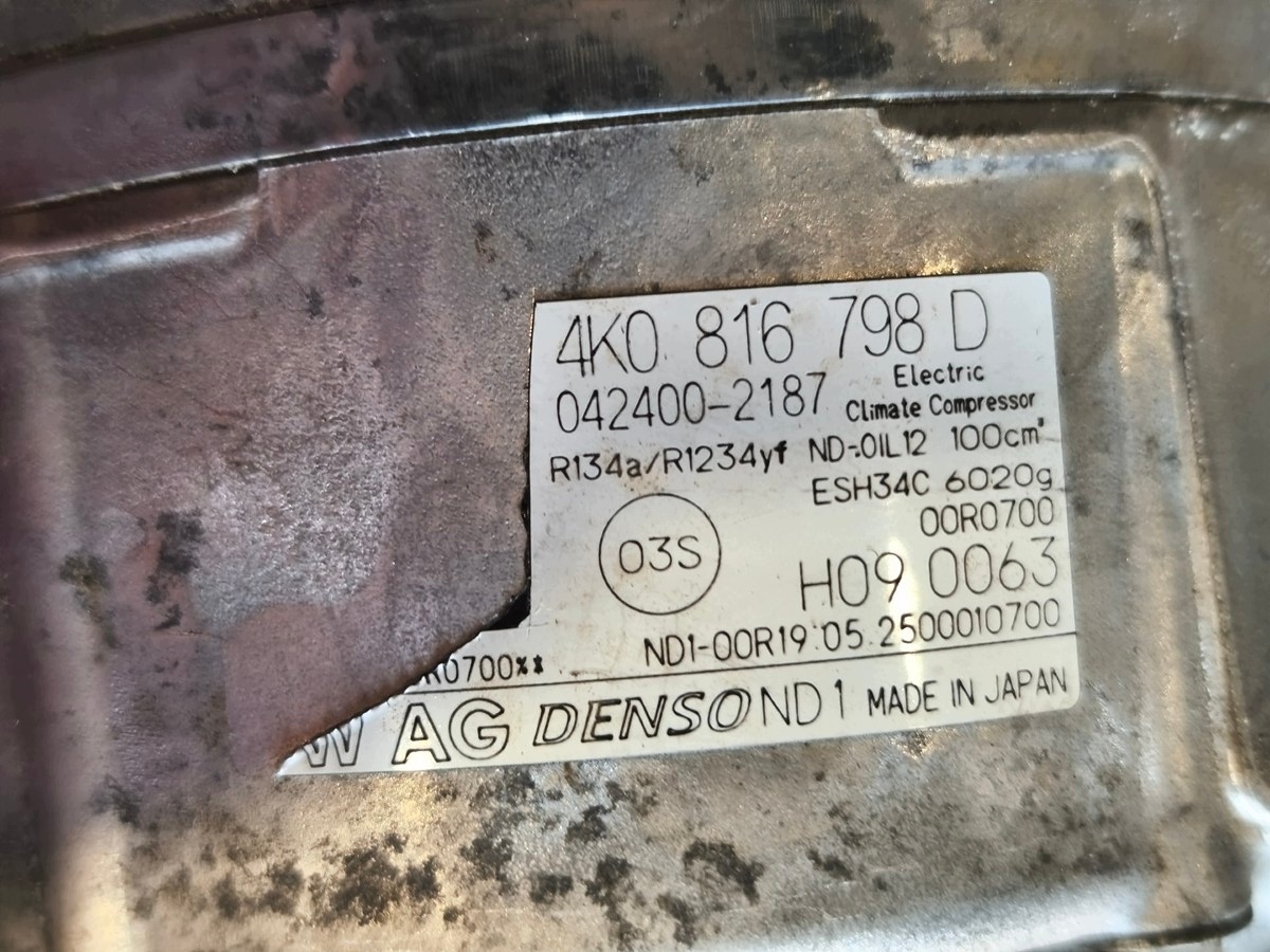 AUDI A4 A5 A6 Q5 2.0 TDI AIRCO COMPRESSOR 4K0816798D image 4