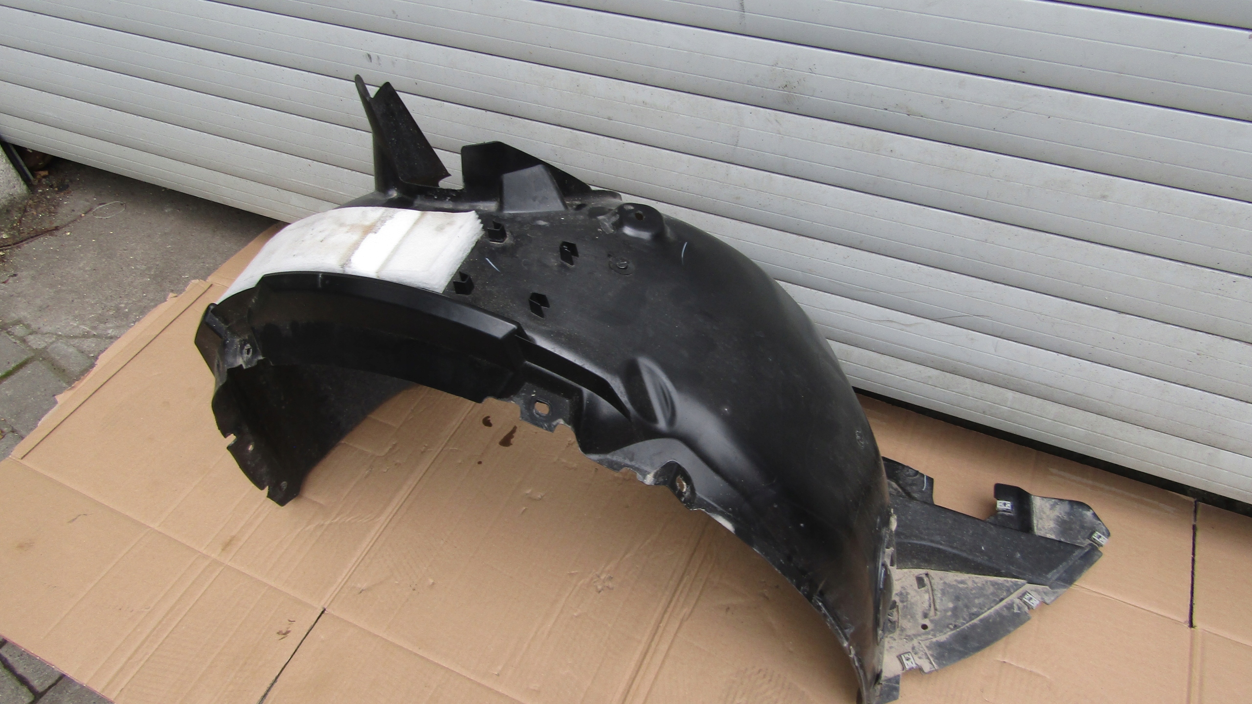 VW Polo 6 VI 2G Right Front Wheel Arch Lift Used