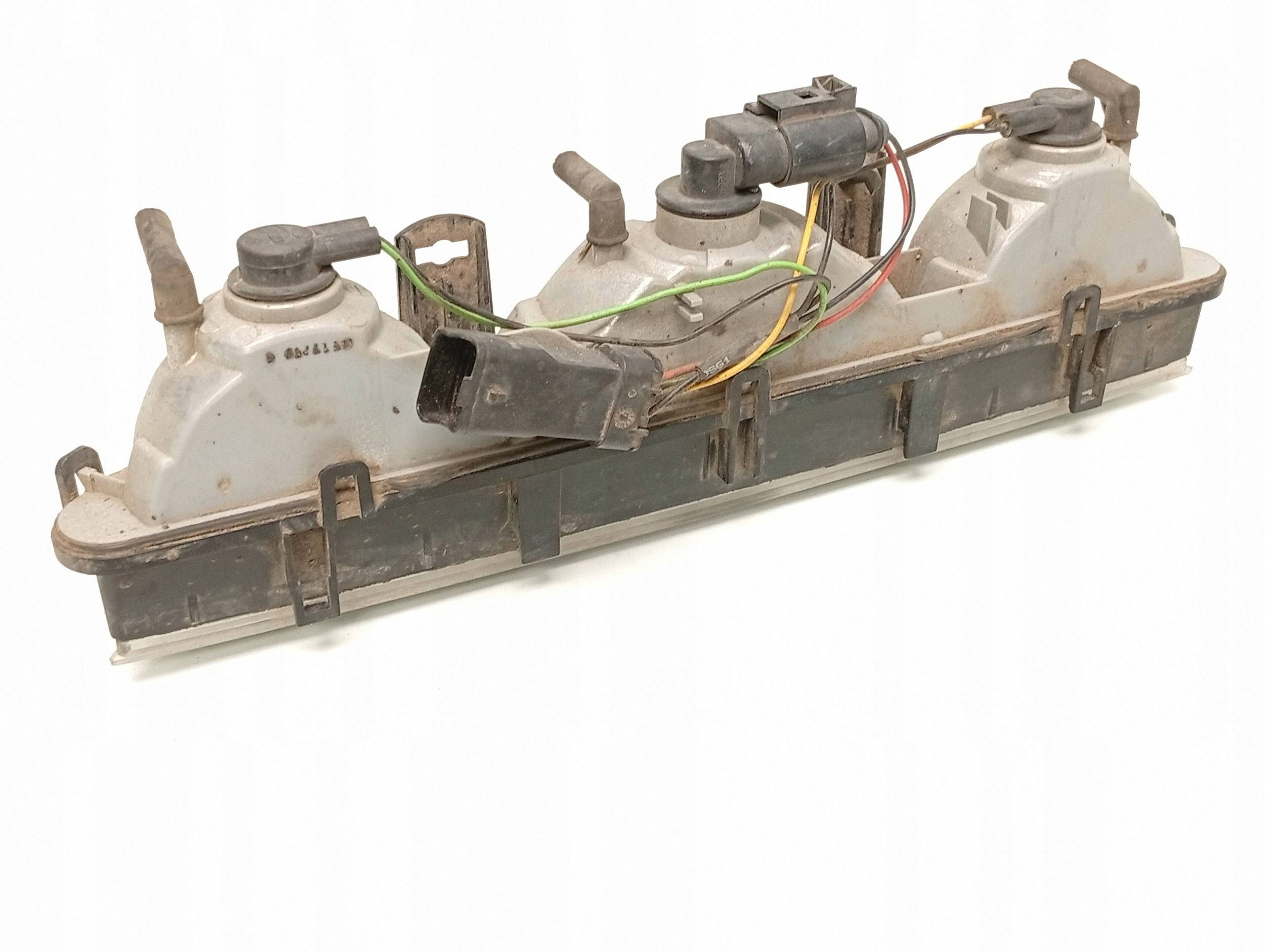 Feu stop PEUGEOT RCZ 1.6 THP YM407003 image 3