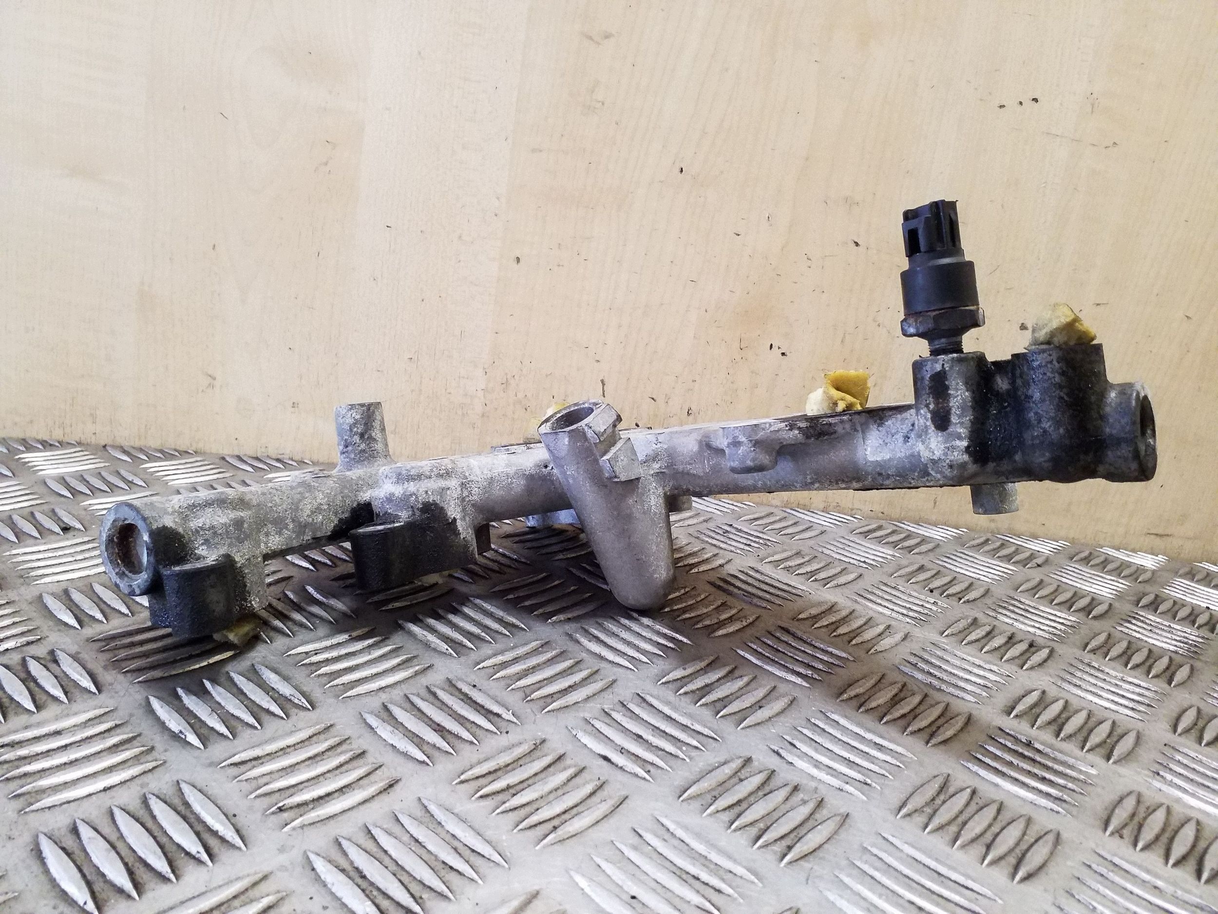 Toyota Avensis T270 Ölleitung Turbolader VAL142687 image 5