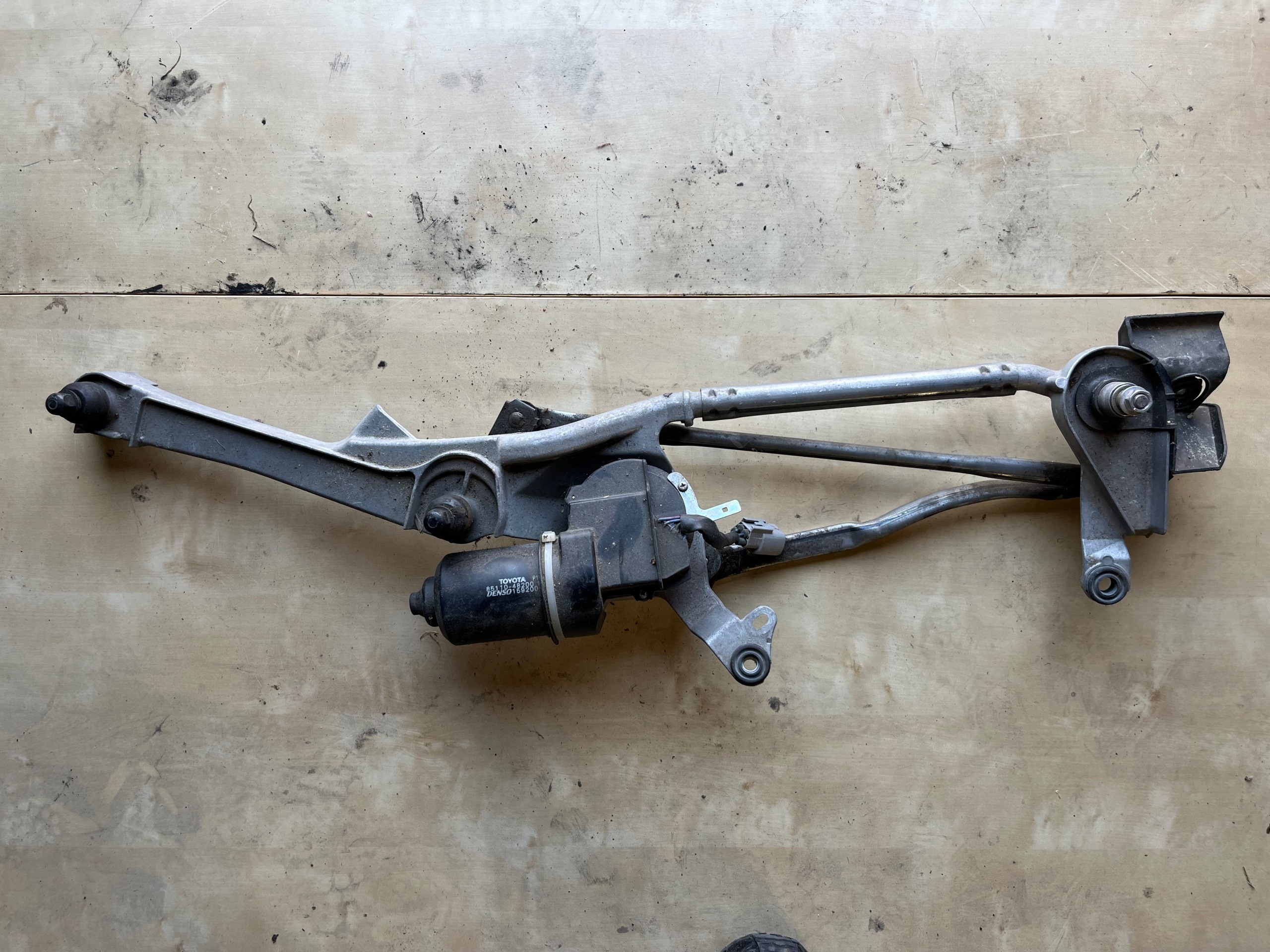 Motor limpiaparabrisas Lexus RX350/450h 09-15 image 2