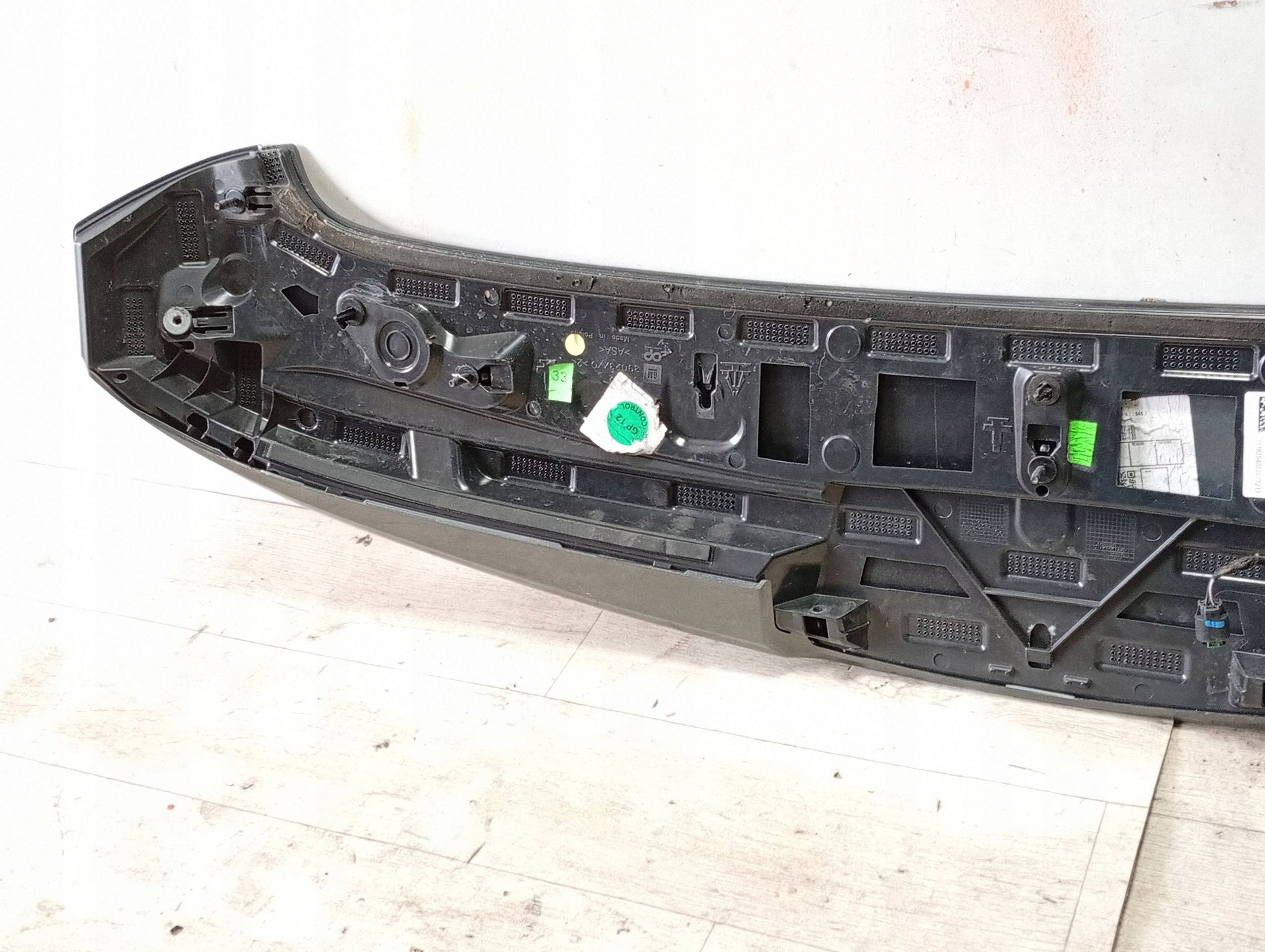 Spoiler arrière Opel Astra K V 15-18 image 6