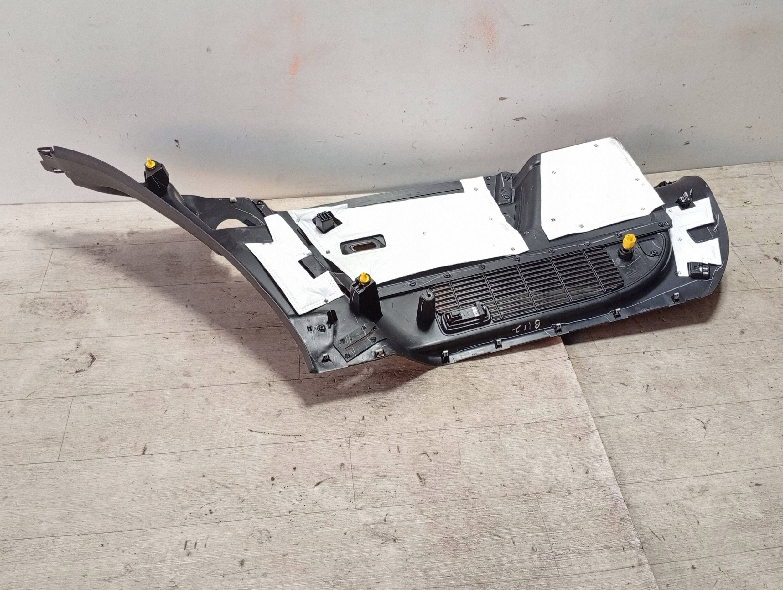 Ford Mustang Mach-E Panel Maletero Usado image 8