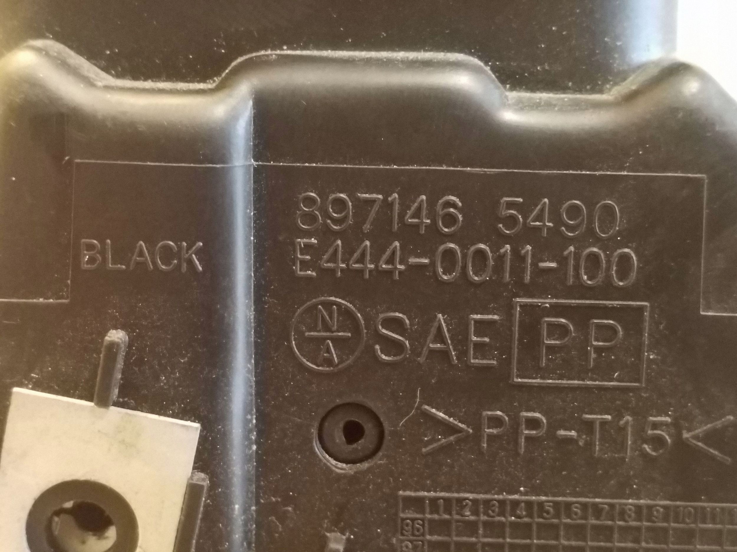 Opel Frontera B Ilmanvaihtosäleikkö Oikea 8971465490