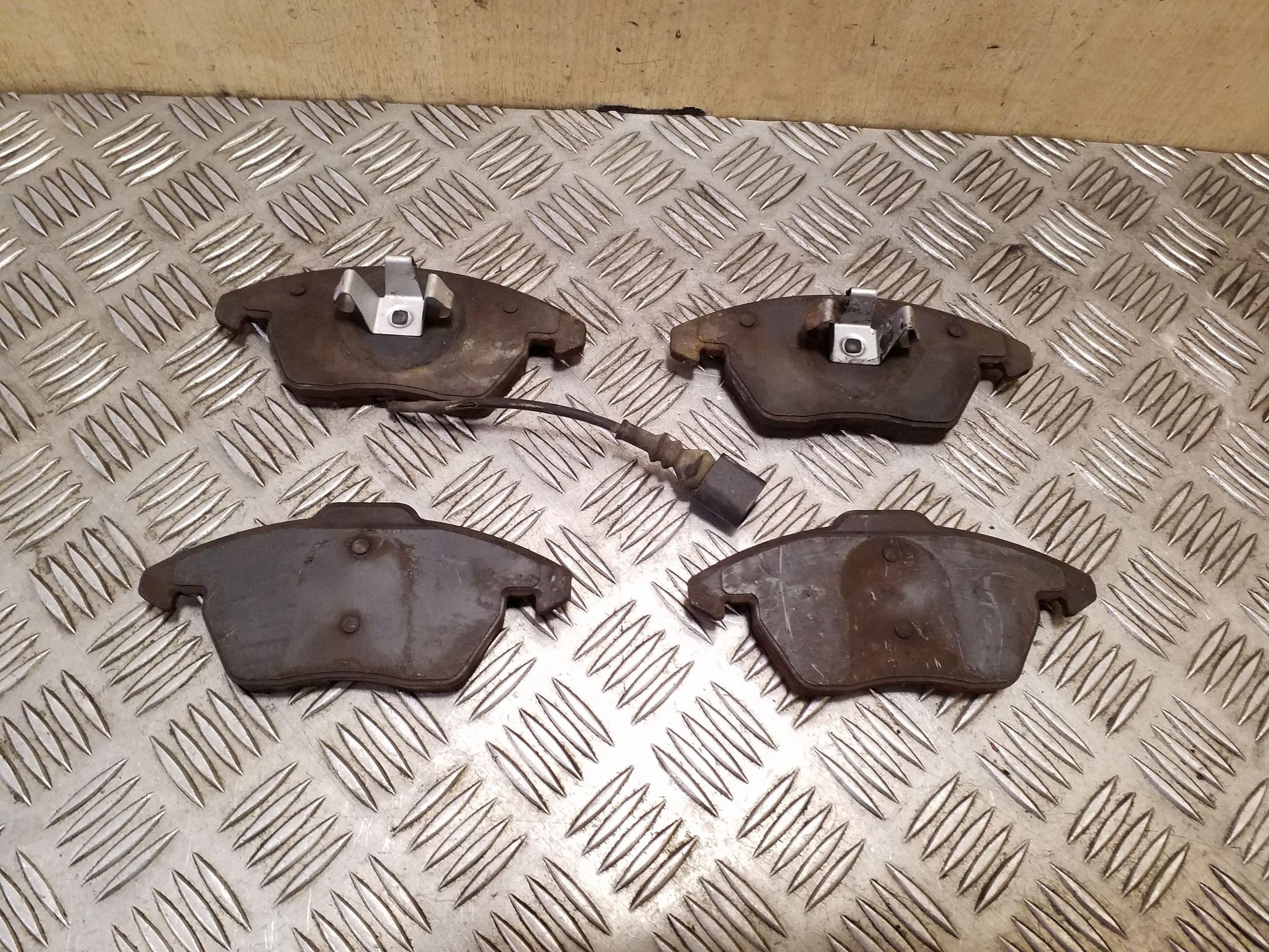 Plaquettes de frein avant VW Golf VI (VAL151441) image 4