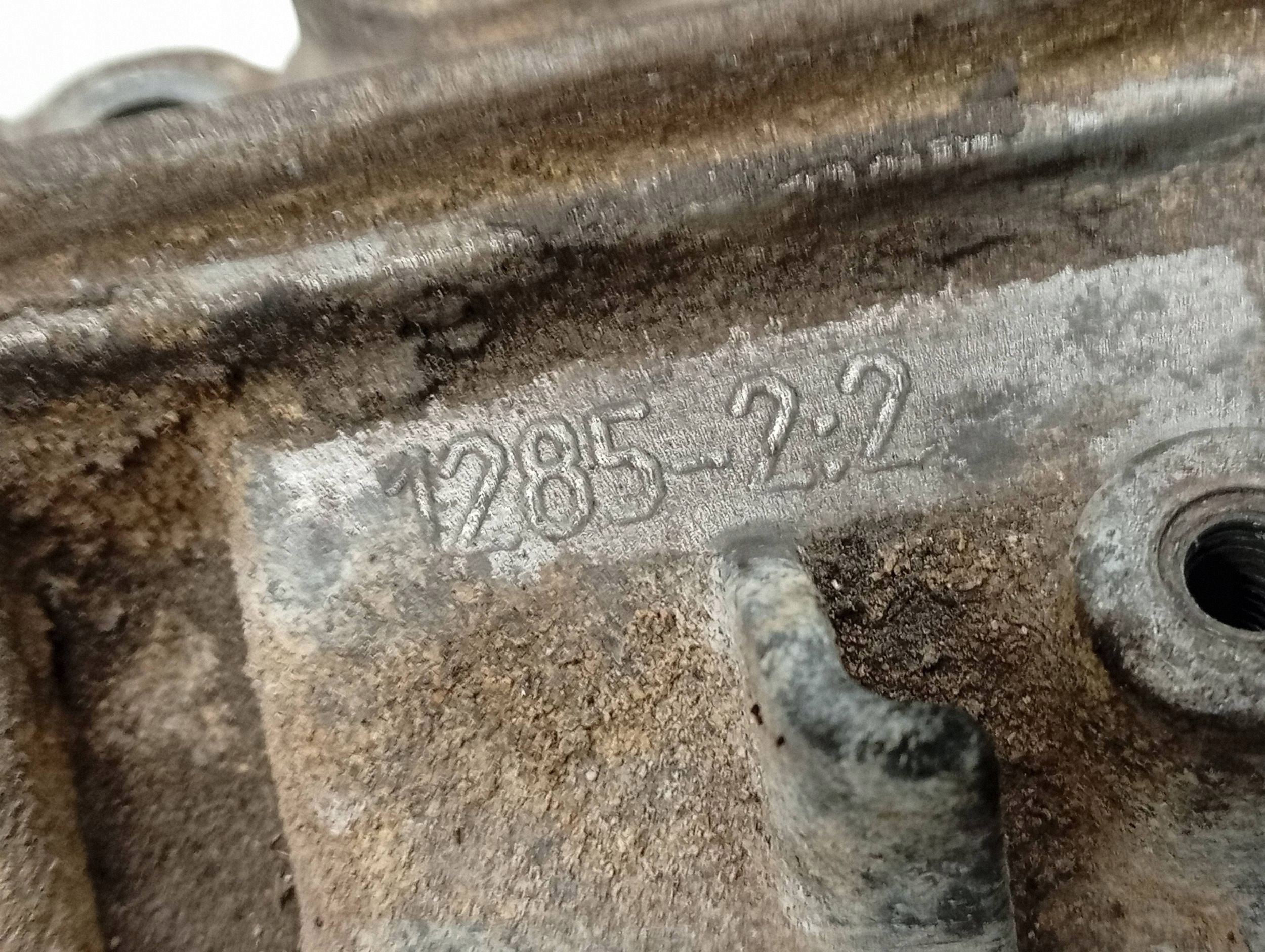 Culasse Ford Mondeo MK4 2.5T OEM 8642291 image 5