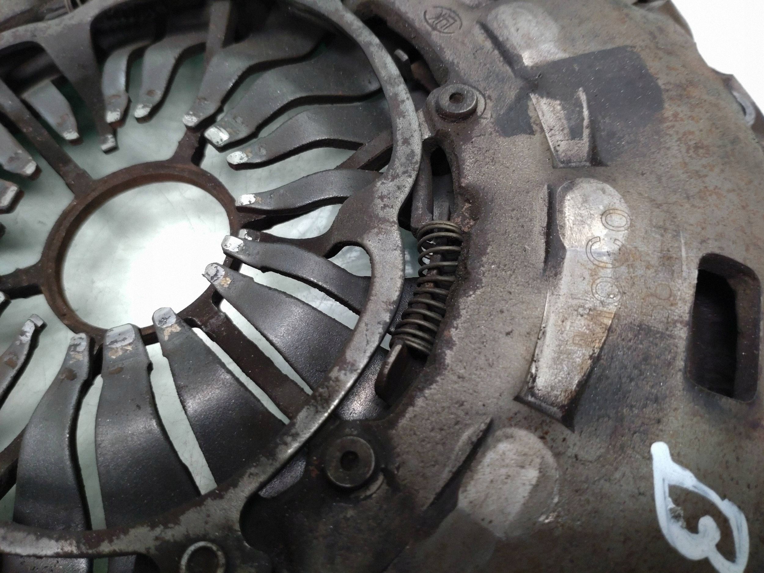 2006 Ford Focus Painelaakeri F1701